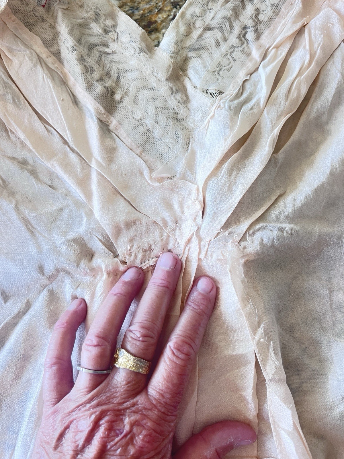 Edwardian Early 20s silk boudoir jacket blush pink with lace trim AS IS