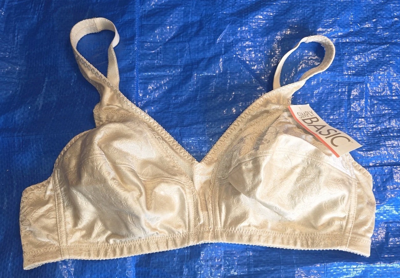 Vintage Simply Basic 38B womens classic BEIGE promo bra NEW WITH TAGS