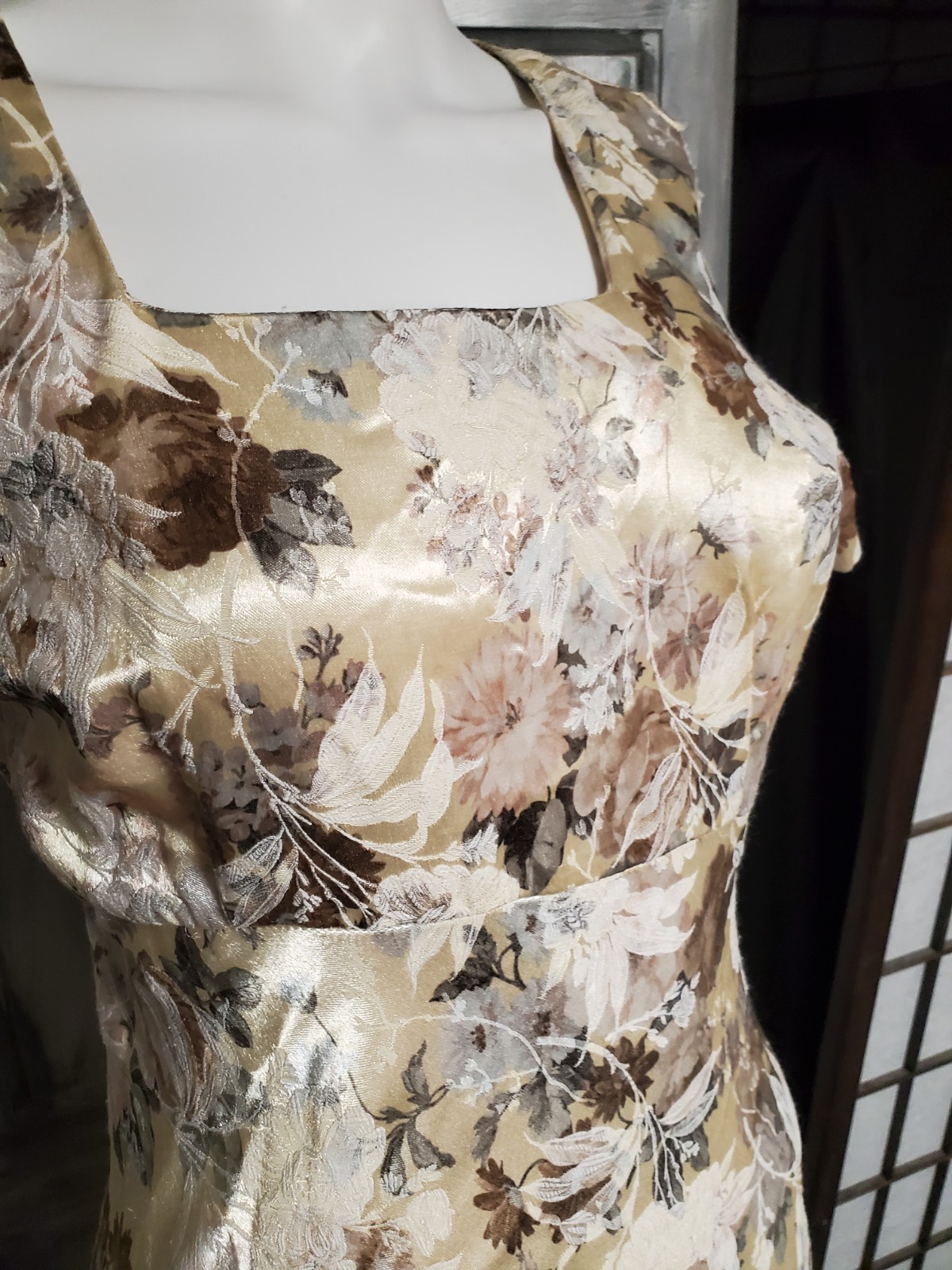 Vtg Benson & Smith Floral Roses XS-S 90s Ss Cottagecore Ss Gold Damask Midi