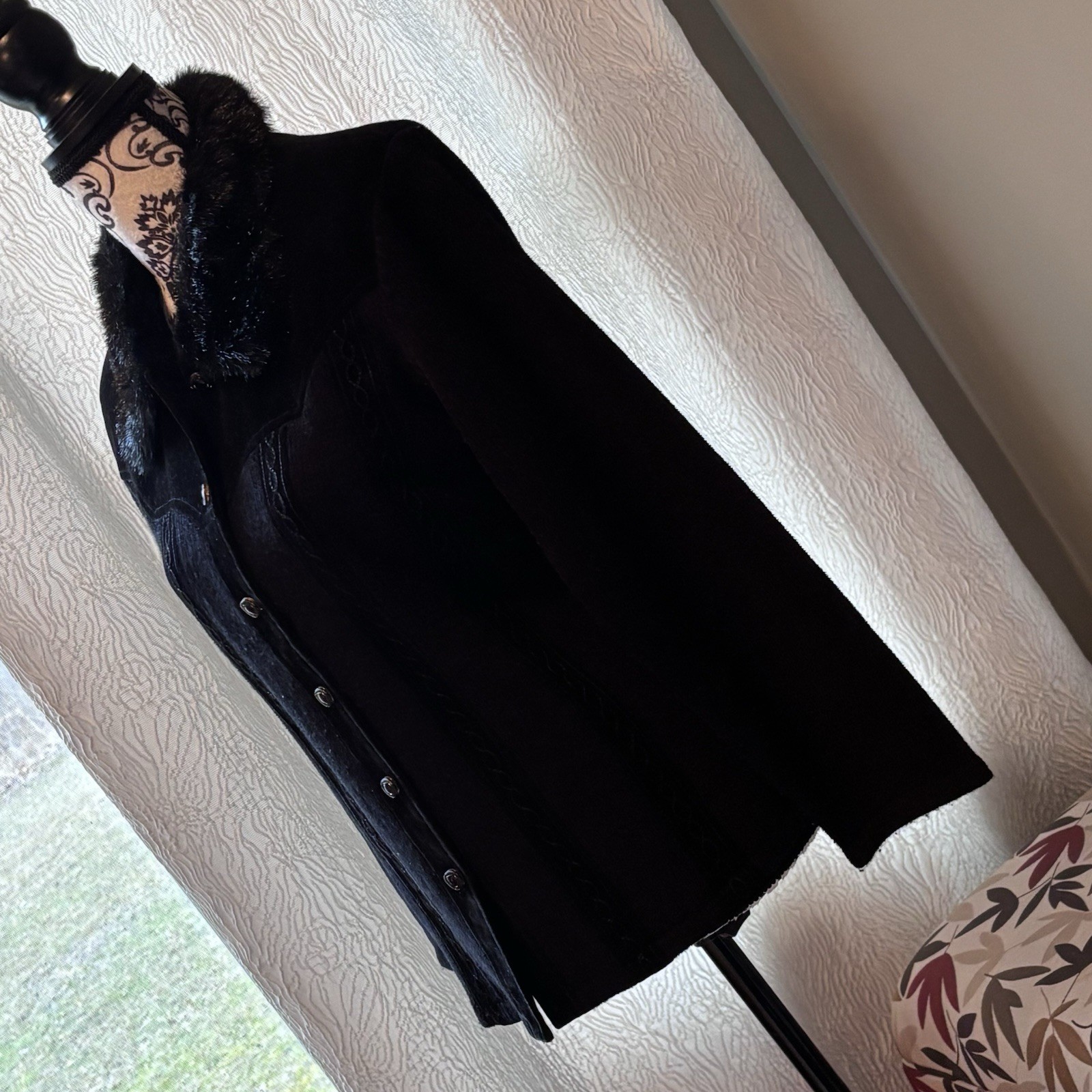 Vtg Gizel Western Chic Sweater Jacket Faux Fur Collar Embossed Braid Stitching