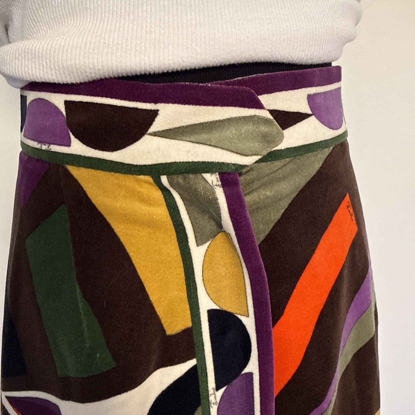 Vintage 1960’s Emilio Pucci For Saks Fifth Avenue Velvet A-Line Skirt XS Mod