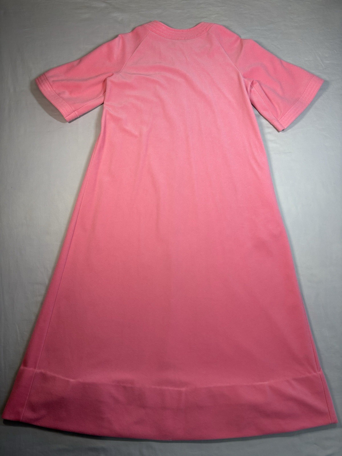 1970s Vanity Fair Velvet Fleece Pink House Coat Vintage Robe Long Women’s M USA