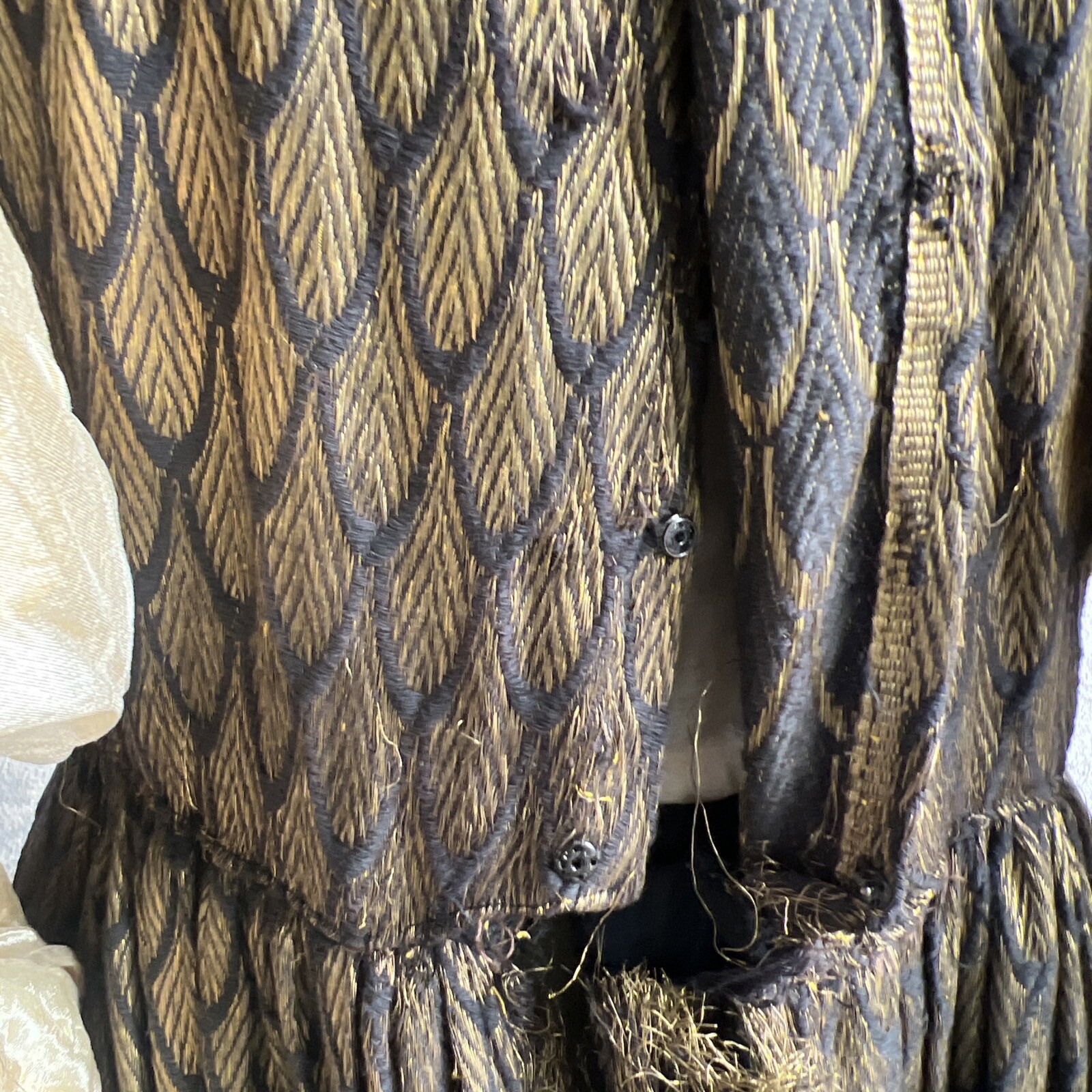 Antique Edwardian Gold Lamé Fish Scale Dress Gown Puff Sleeve Costume Vintage
