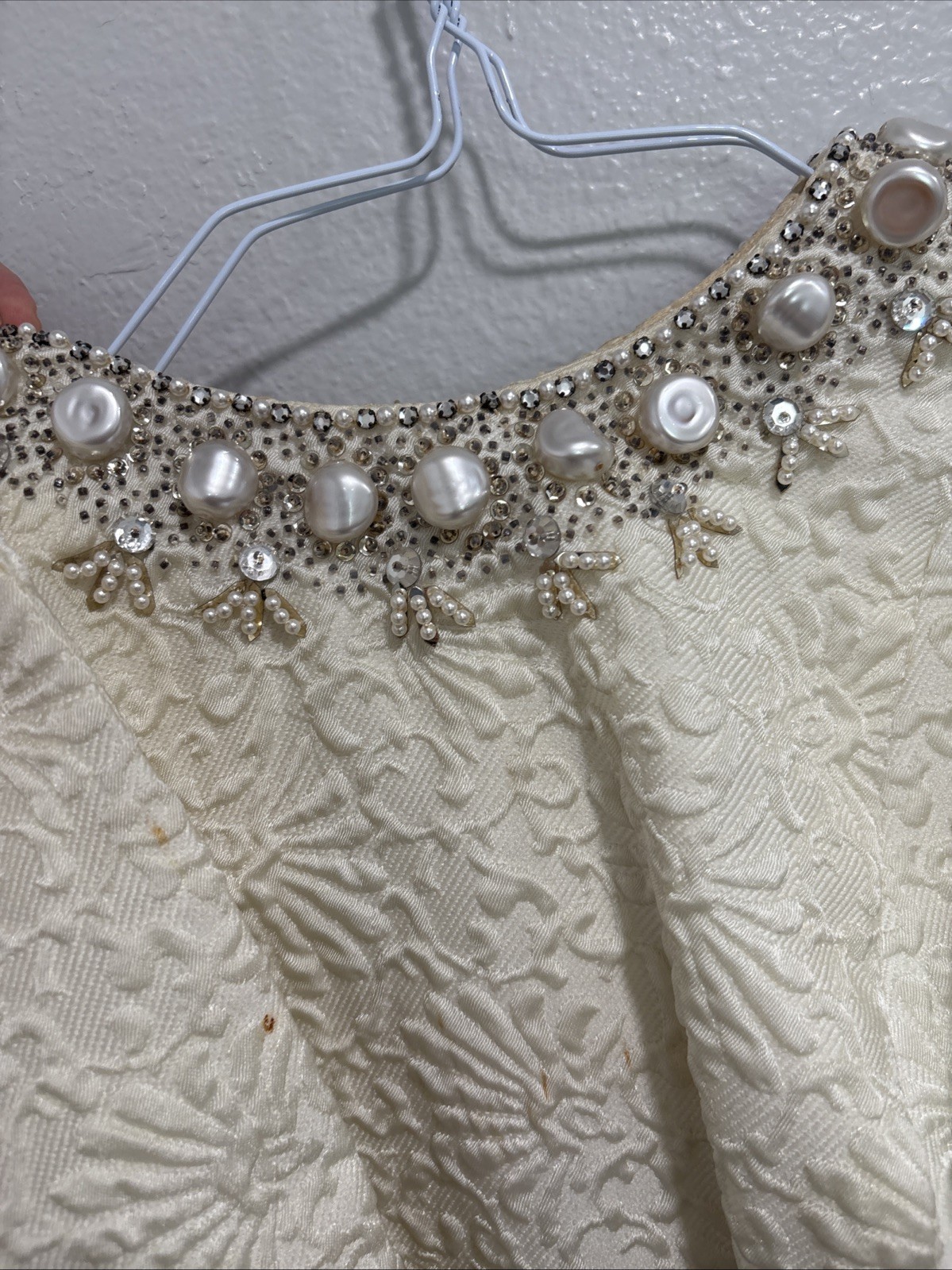 Vintage 1960s Beaded Imperial Hong Kong Dress Sz 10 Real Fur Cuffs DAMAGE