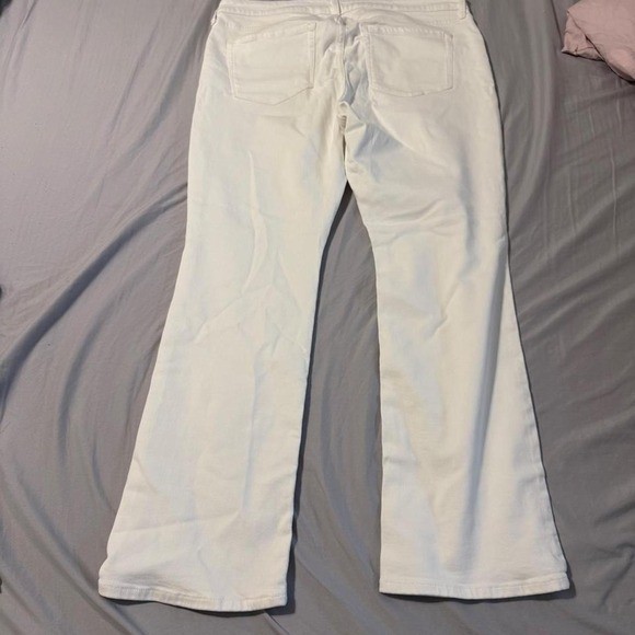 Old Navy white bootcut jeans size 16