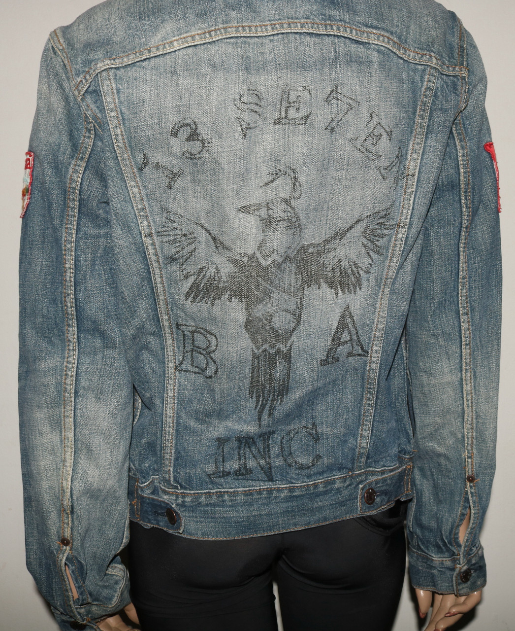 Levi’s Trucker Jacket with 13 Se7en print and various patches and distressing S