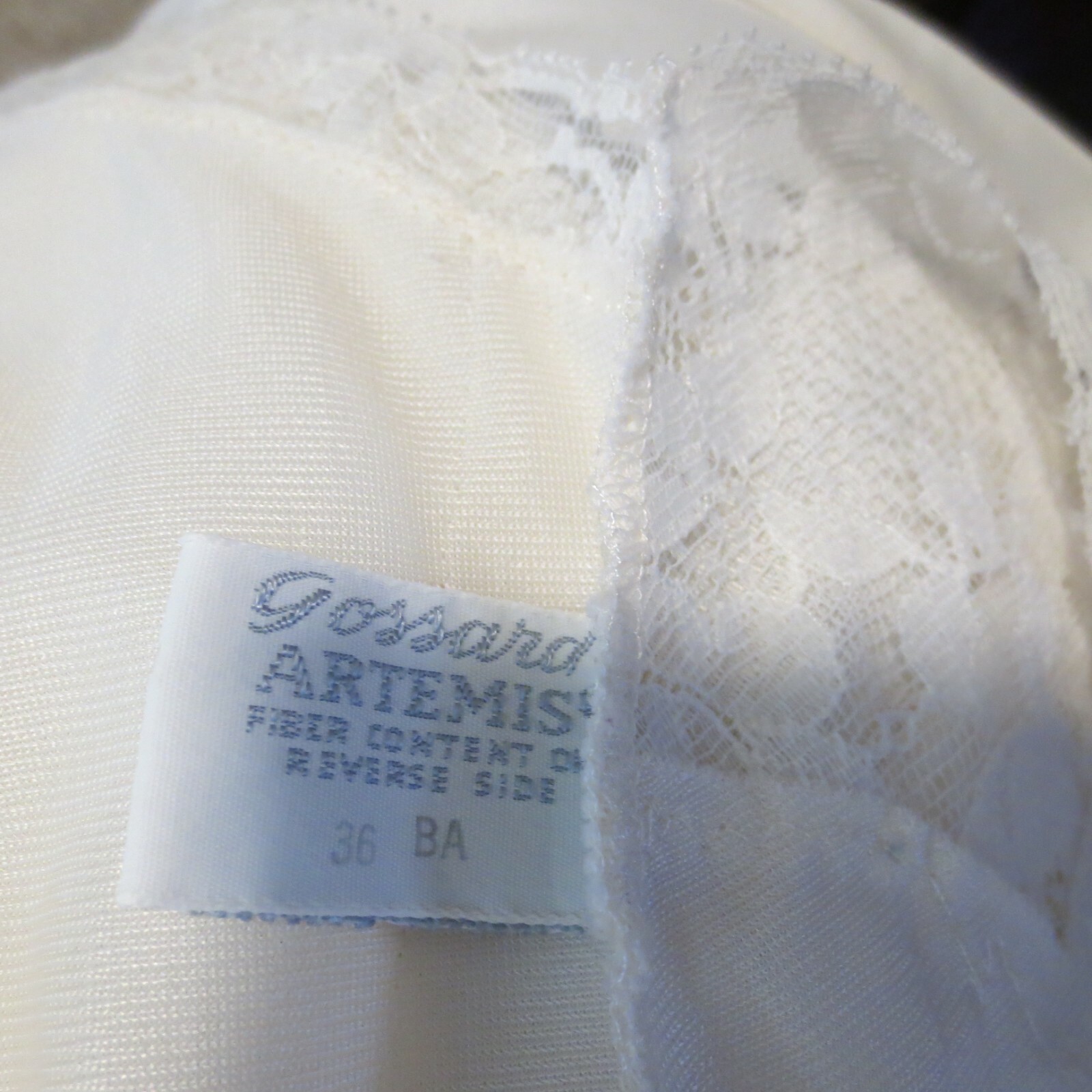 GOSSARD ARTEMIS IMAGE IVORY proportioned fit lingerie full slip 36 B MINT RARE