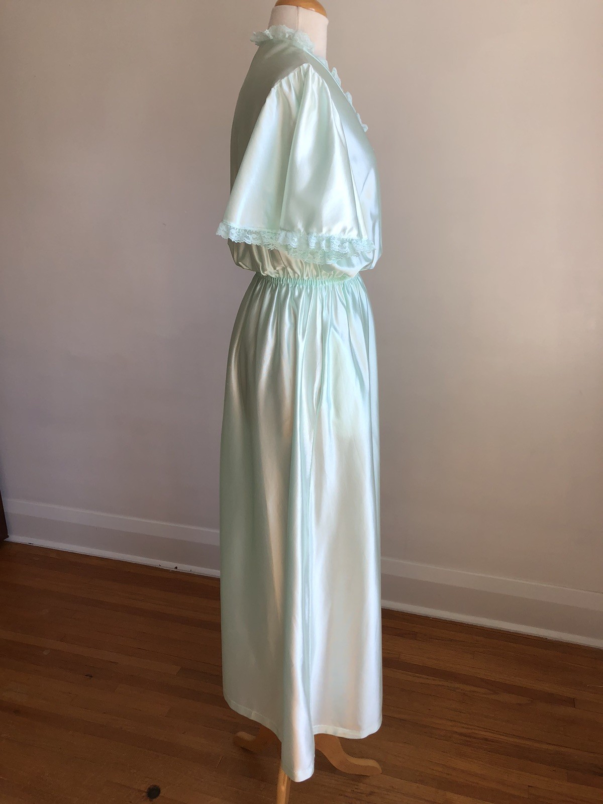 GORGEOUS VTG VAL MODE Blue Lacey Full-length Robe Dressing Gown Lingerie SZ M