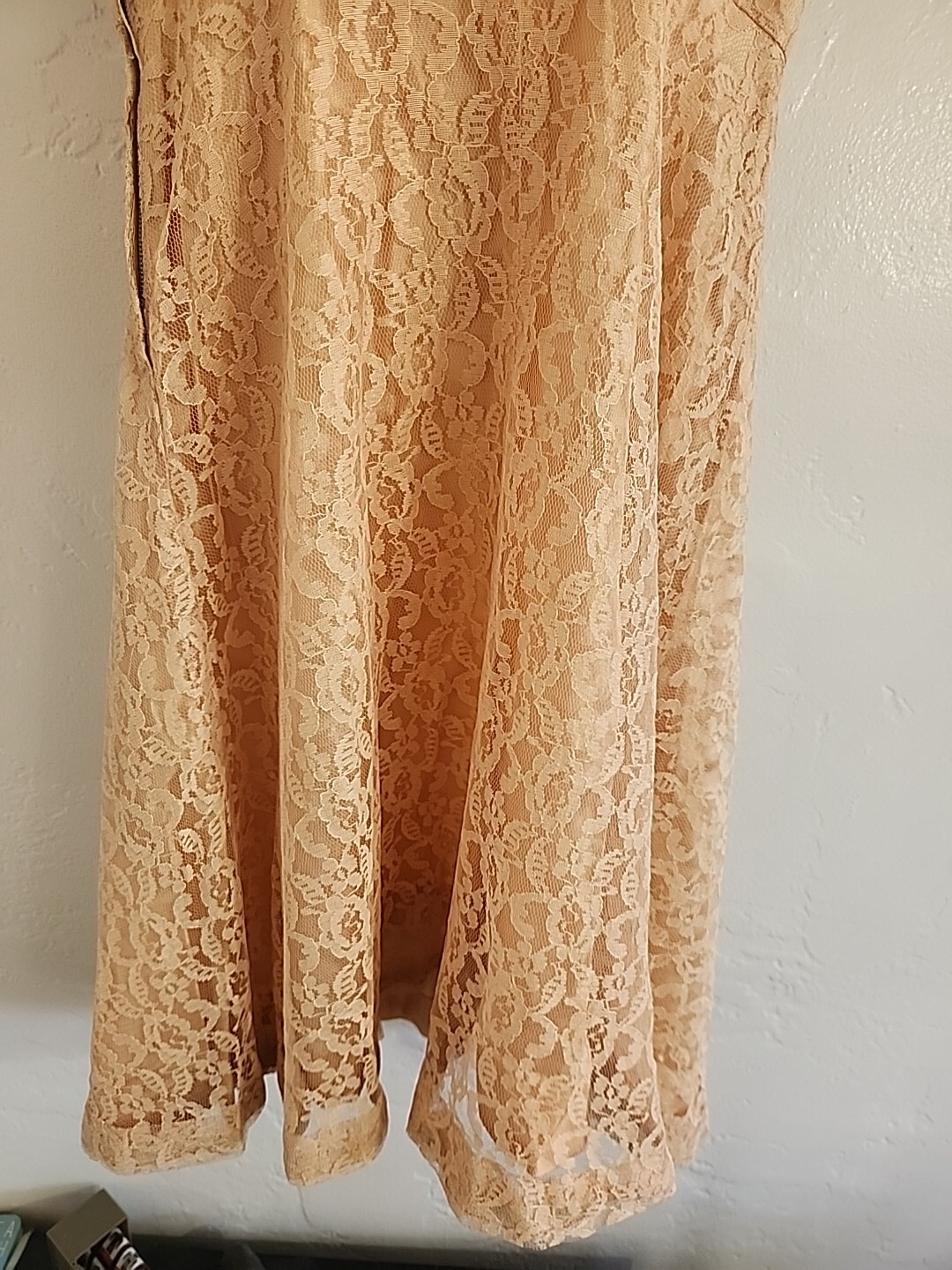 vintage 1950&rsquo;s lace net fully lined midi dress party med ? peach 40&rsquo;s 50&rsquo;s