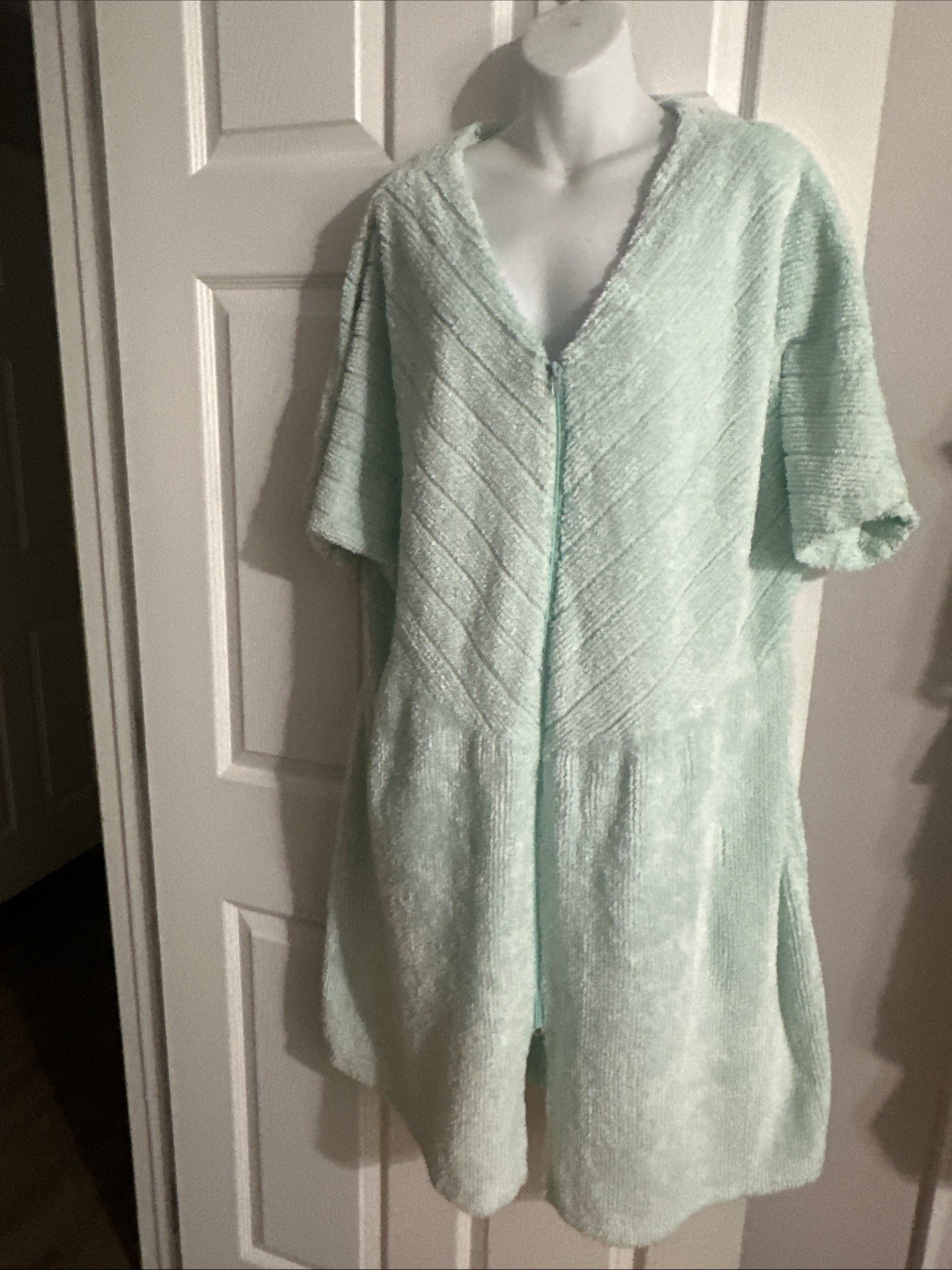 vintage Herbcraft Aqua chenille Housedress Robe beach coverup Plus Sz 3X