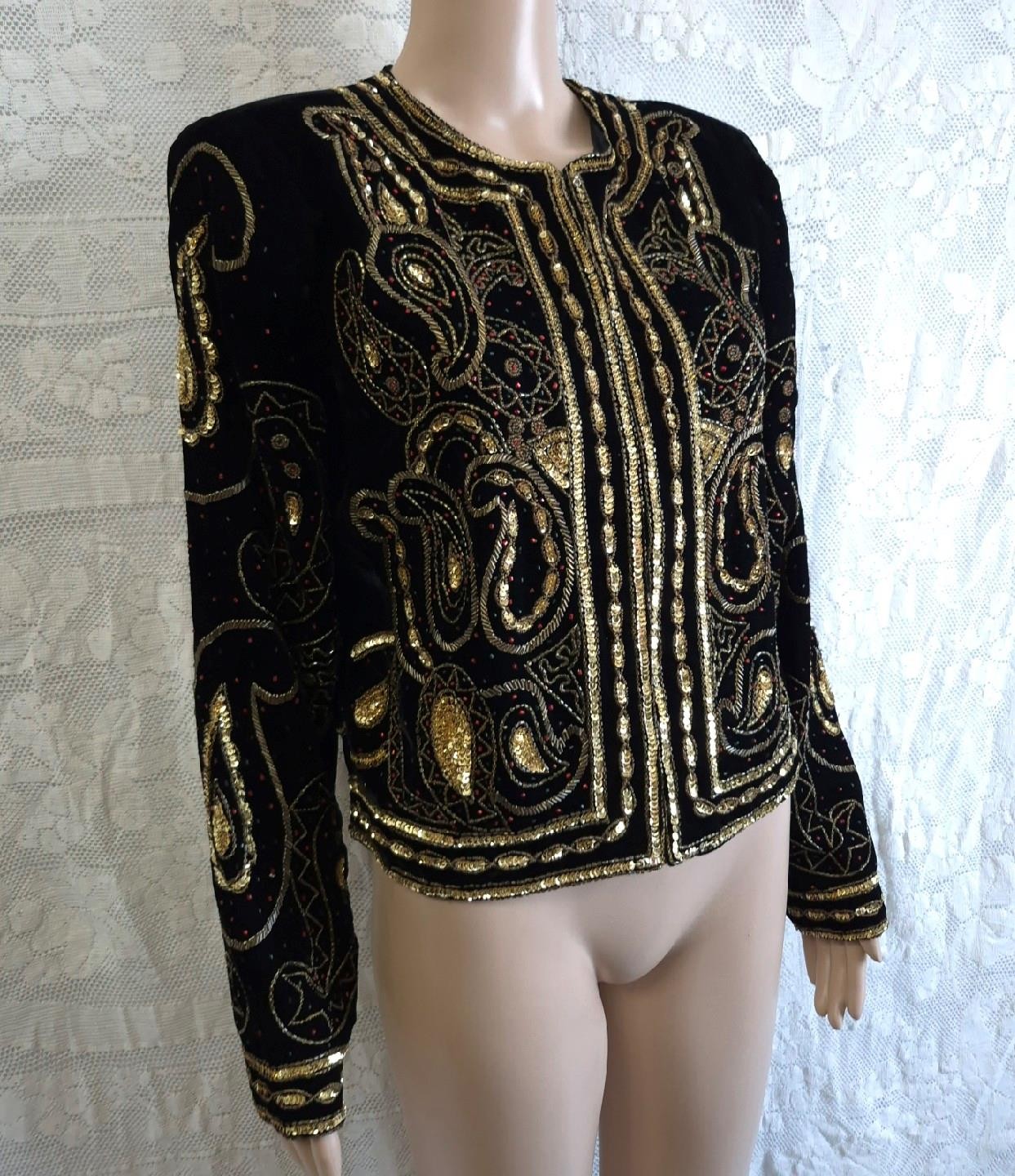BLACK VELVET w/GOLD EMBROIDERY & BEADING Vintage 1980s BOHO GLAM JACKET M/L