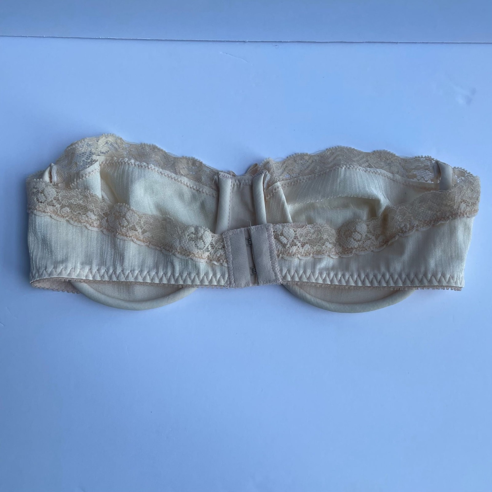 Vintage 1980&rsquo;s Warner&rsquo;s Underwire Strapless Bra 34B Nude Style 1120 RN16396