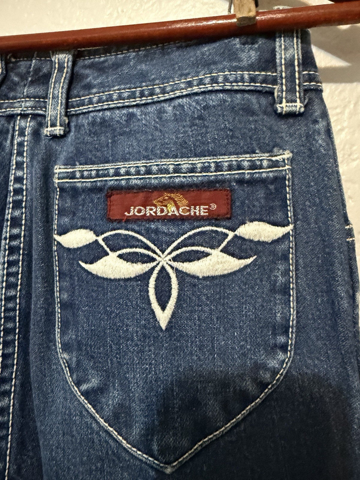 VTG 70s 80s Jordache Woman High Waist Flare Jeans 25 X 32 Made in HK Embroidered