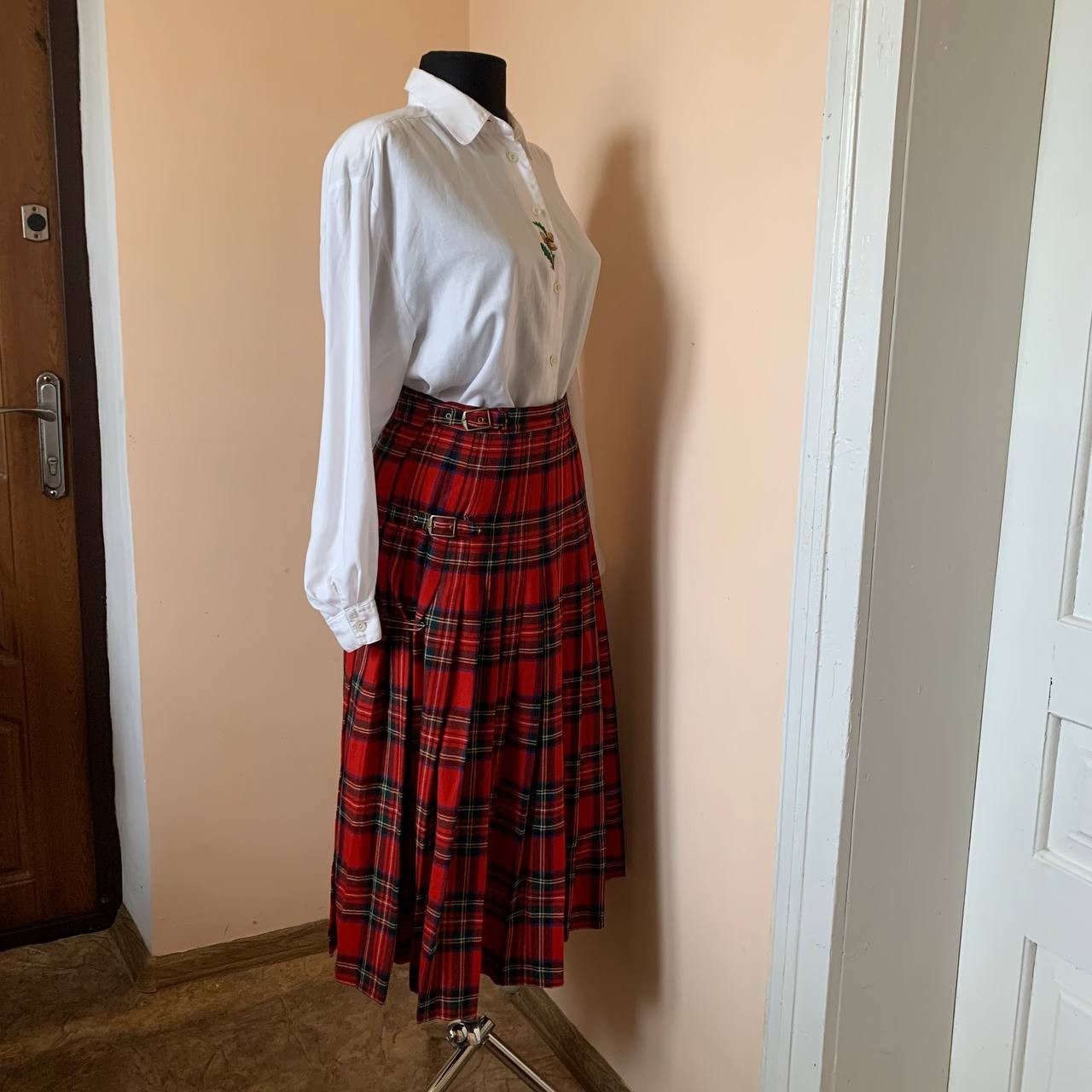 Vintage HIRSCH Scottish Kilt Skirt Pure New Wool Red Tartan Plaid Pleated EU 38