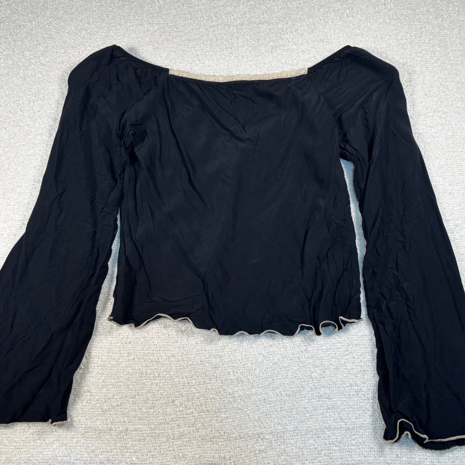 vintage Y2K fang black beige lace bow top ruffle fairy goth coquette milkmaid
