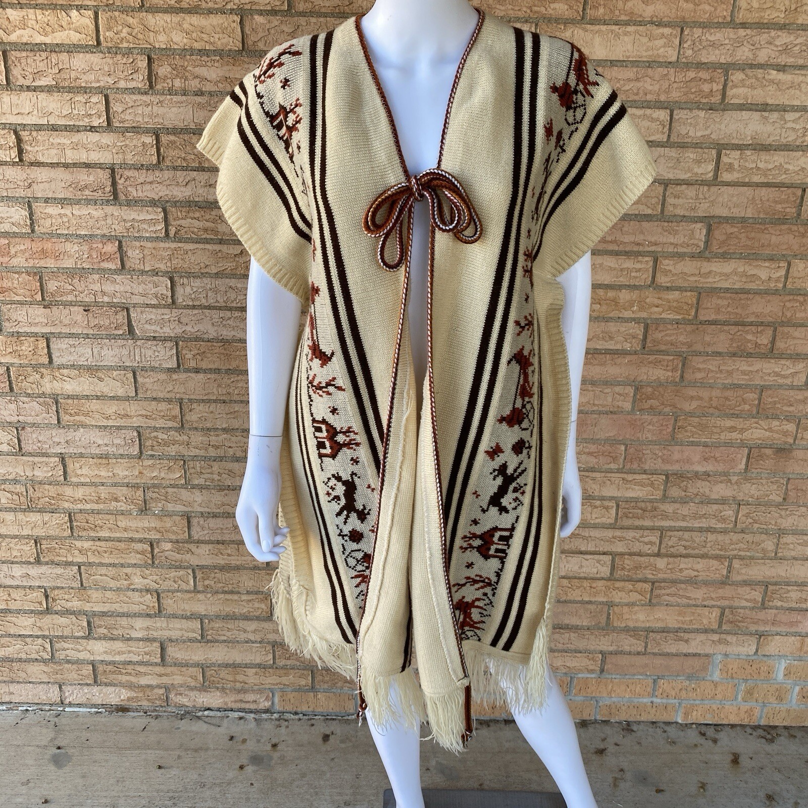 70&rsquo;s Vtg Acrylic Knit Colonial Nature Cowichan Poncho Vest Shawl Sweater Serape