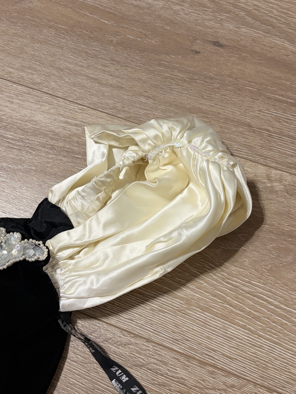 VTG 1980s Style Cocktail Prom Dress Zum Zum Black Velvet Puff Sleeves Sz XS/0-2