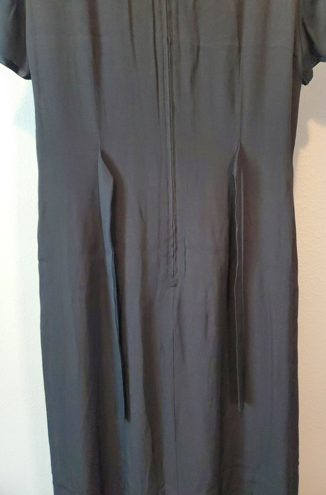 Vintage Jeffrey & Dara Petite Black Pleated Dress Shoulder Pads USA 6