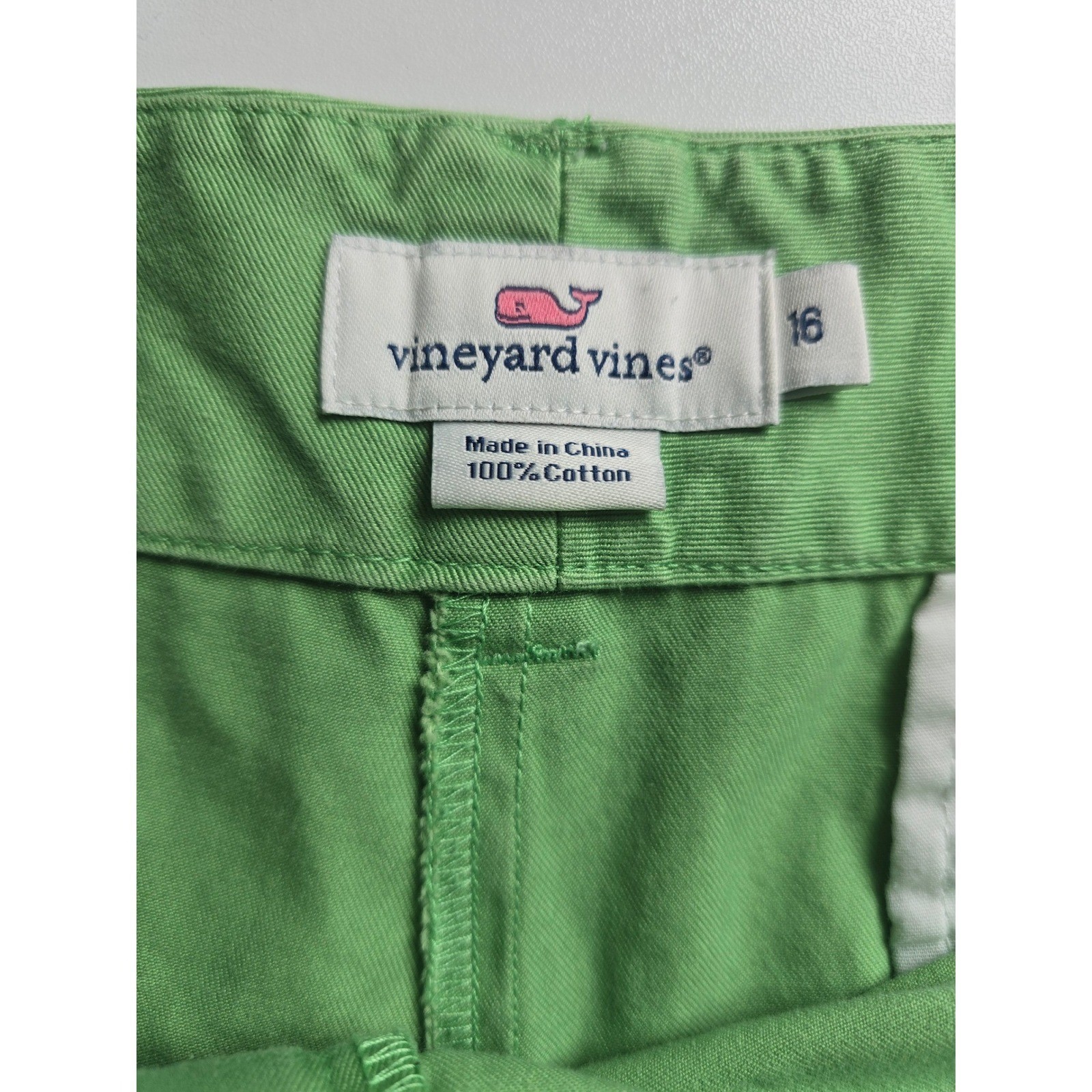Vineyard Vines Preppy Casual Solid Cotton Shorts Women Size 16