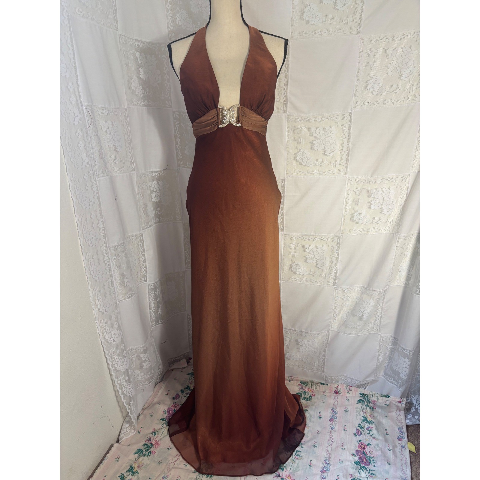 VTG Brown Copper Ombre Plunge Neck Halter Beaded Floor Length Gown Size XS
