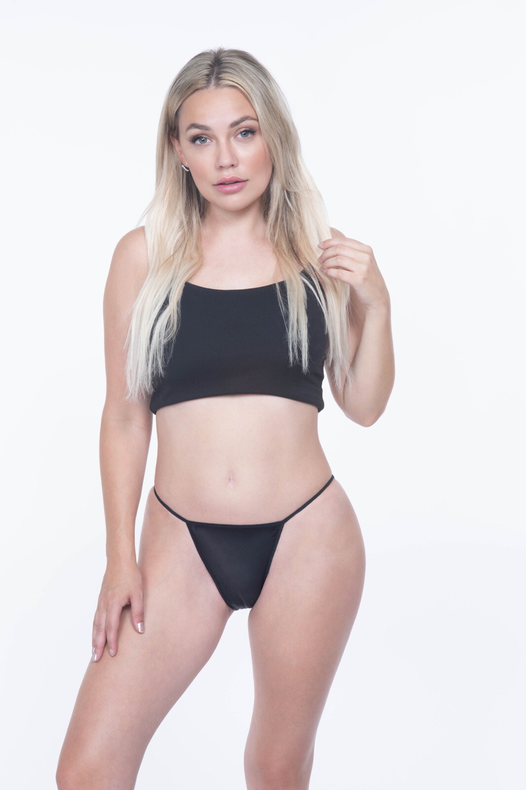 Second Skin Satin V-String Thong · Black · XL/8