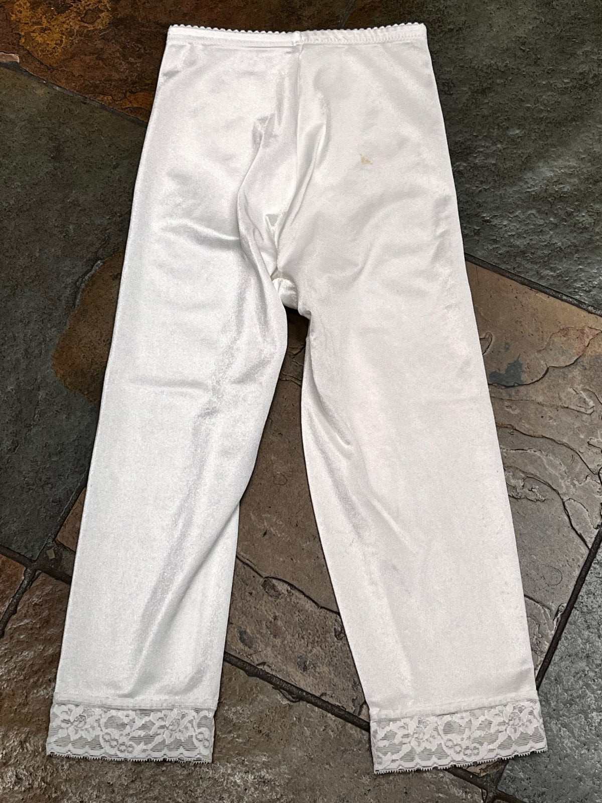 924 TARA Large White Satin Shaping Lace Hem Tummy Panel Pettipants #100