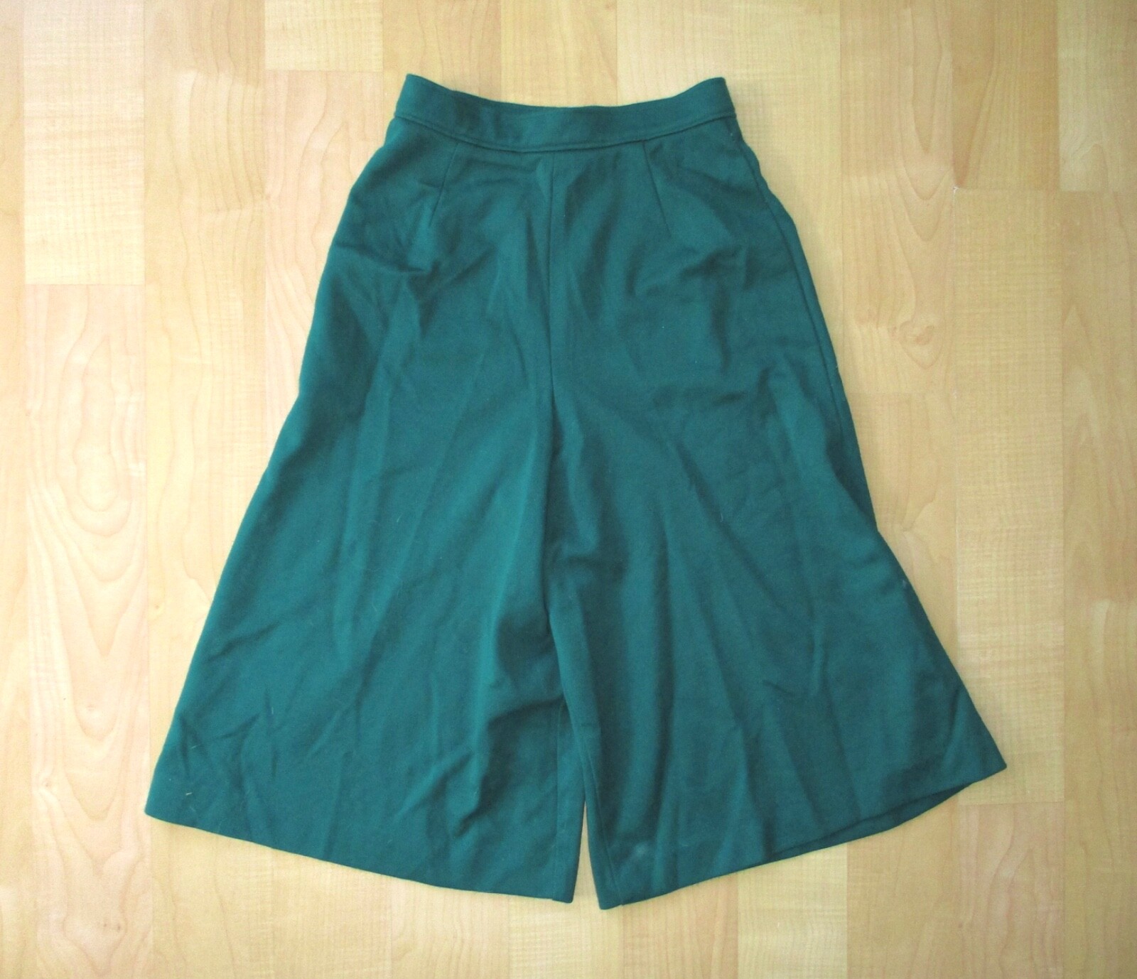 Vtg 70s Jack Winter dark teal green poly acrylic knit wide leg culottes pants 8