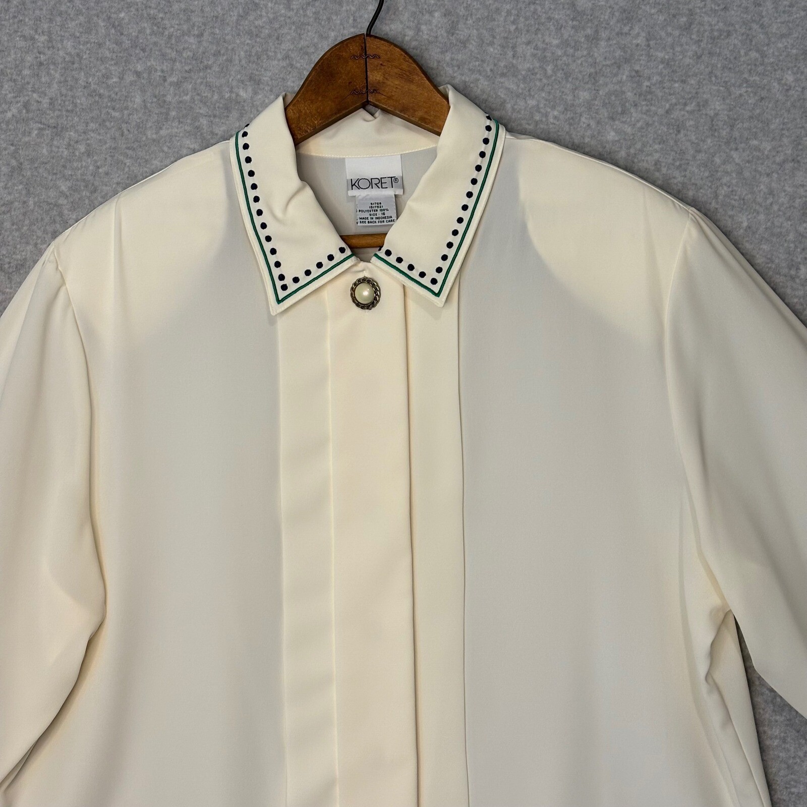 Koret Women&rsquo;s 16 Button Down Blouse Ivory Green Blue Hidden Button Vintage 80s