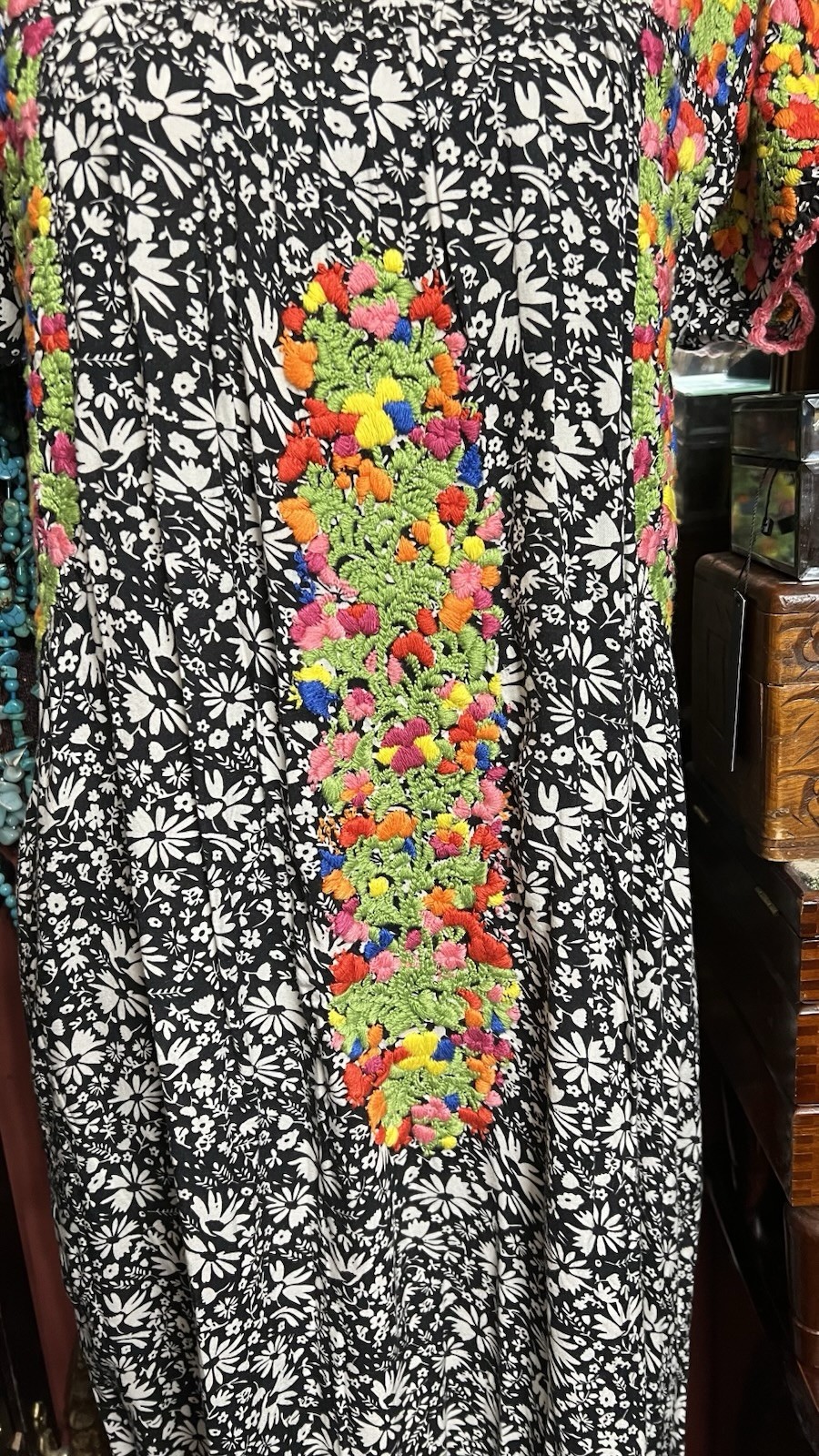 Beautiful “Sister Mary” Black And White Multi Floral Color Embroidery Oaxacan ML