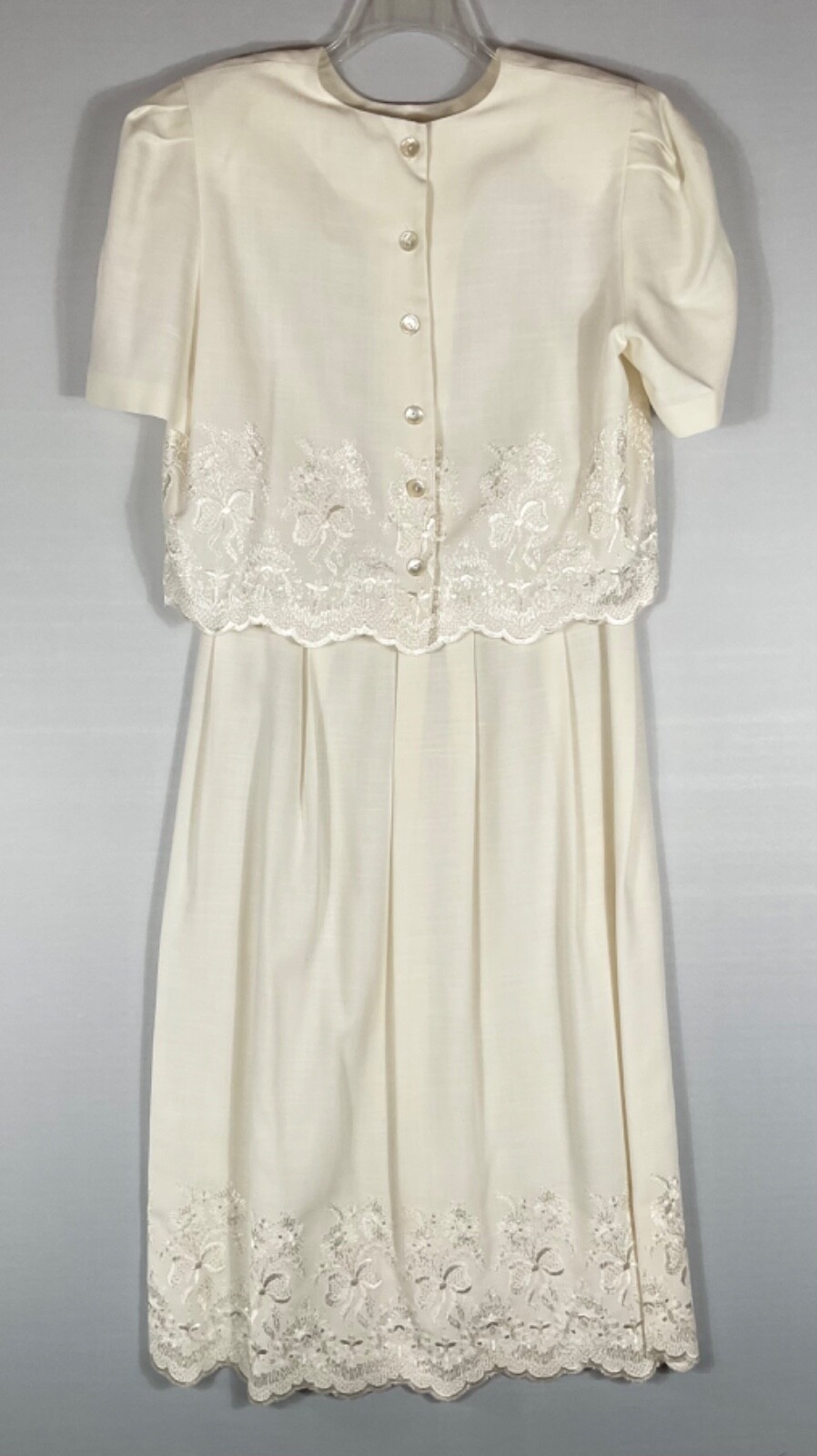 Vintage Jeffrey & Dara Top & Skirt Womens 14/16 Ivory Embroidered Hems Button Up