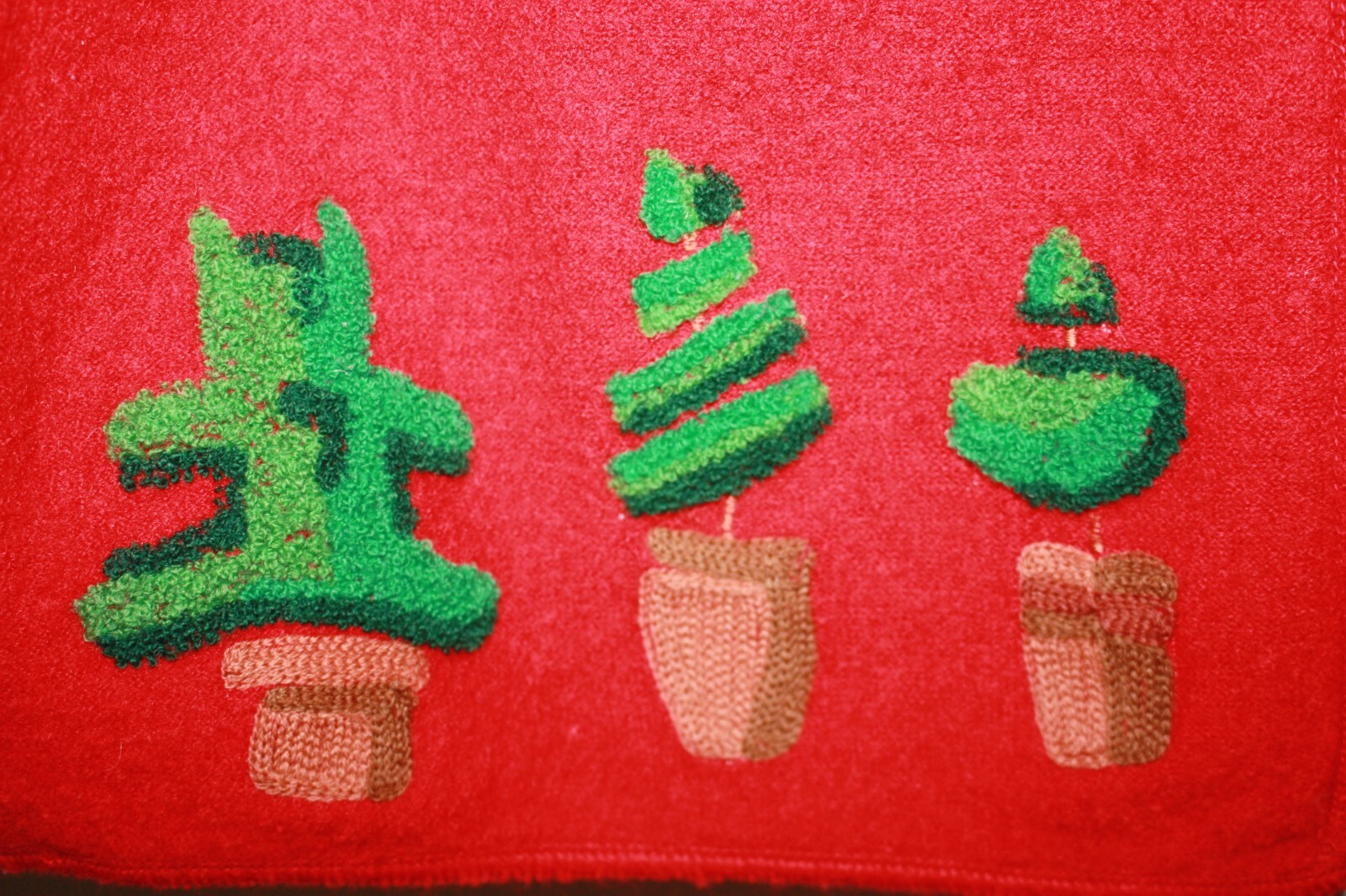 Vtg Susan Bristol Wool Sweater Vest SZ Petite M Embroidered Topiaries EUC zipper