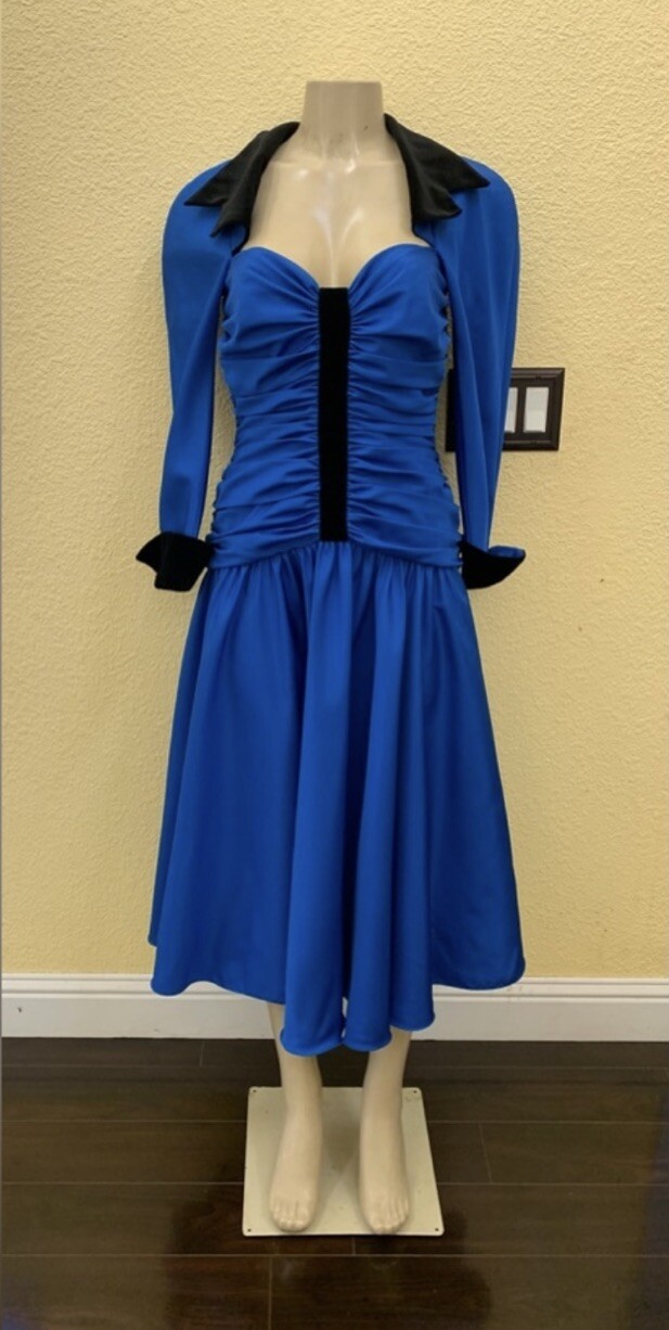 VTG Frank Usher Size US 12/UK Size 38 Blue W/Black Collar & Trim Victorian Dress