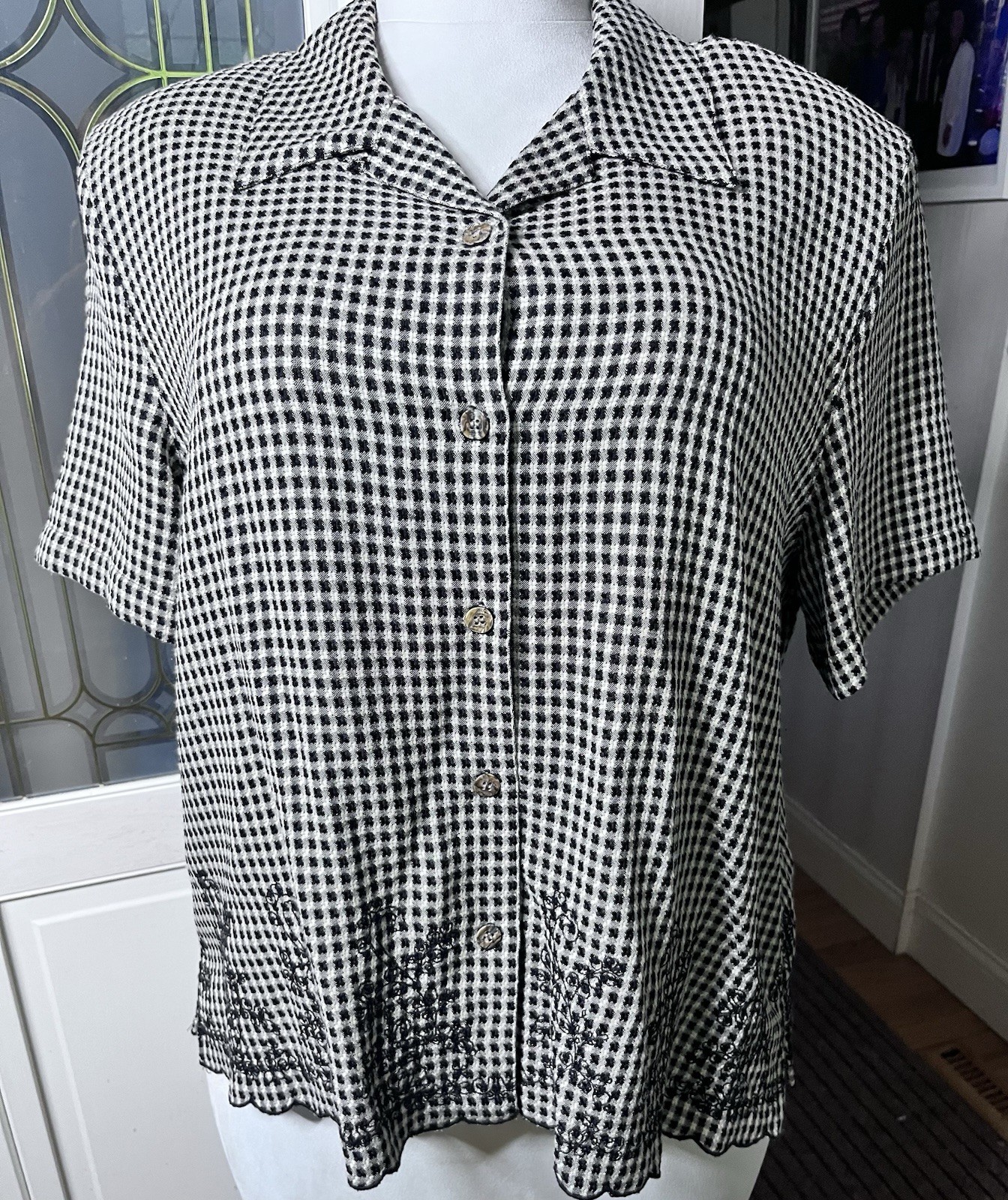 Koret City Blues Vintage 18W Black Cream Gingham Embroidered Button Blouse Retro