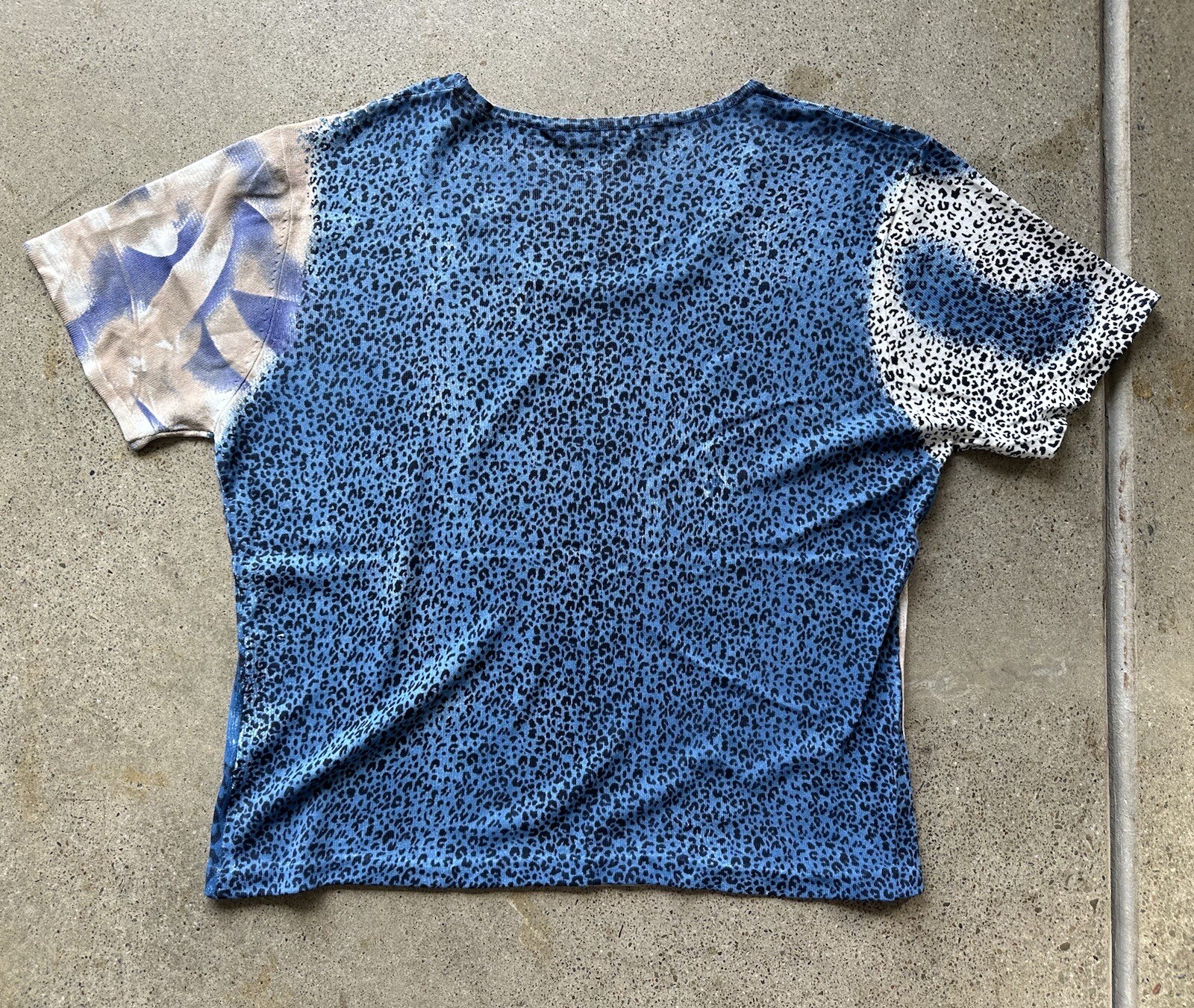 Vintage Pool Femmes Rayon & Nylon Blend Abstract Animal Print Top Size M