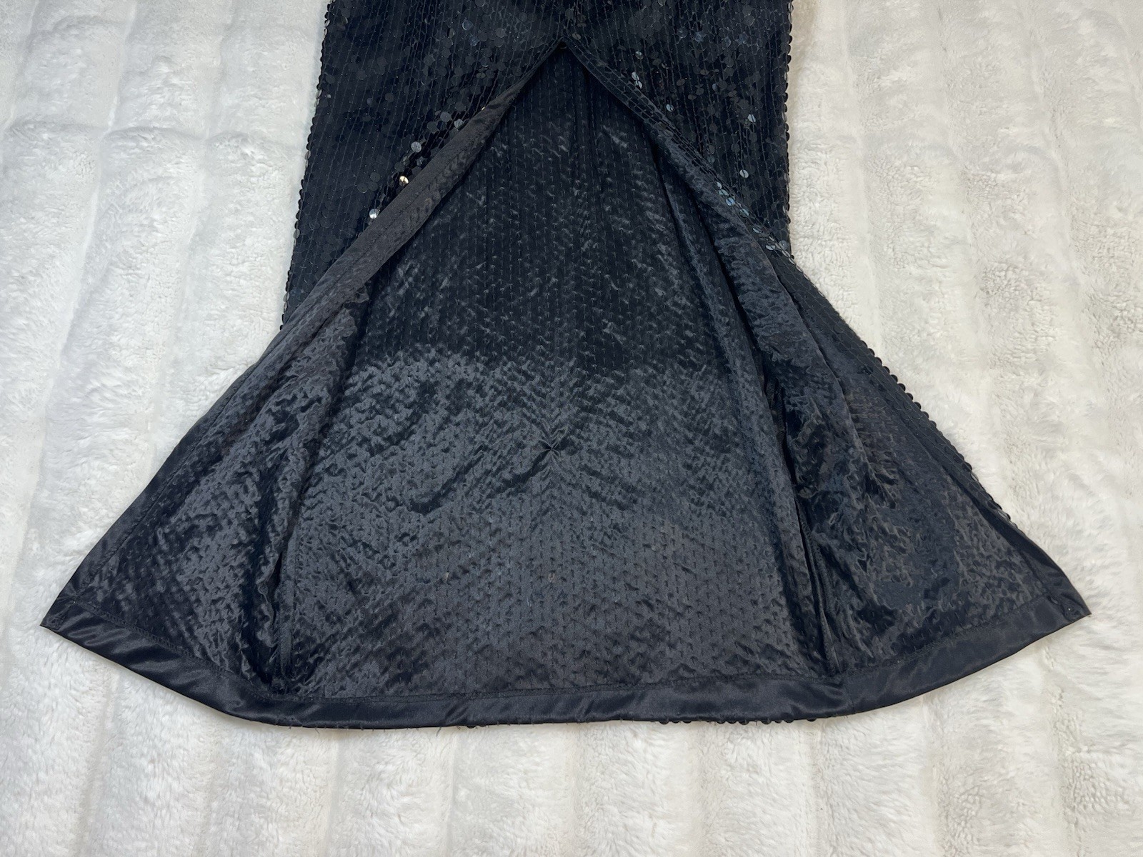 PAPELL BOUTIQUE Evening Black Sequined Dress Gown Women’s Sz 2 *NEW WITH TAGS*
