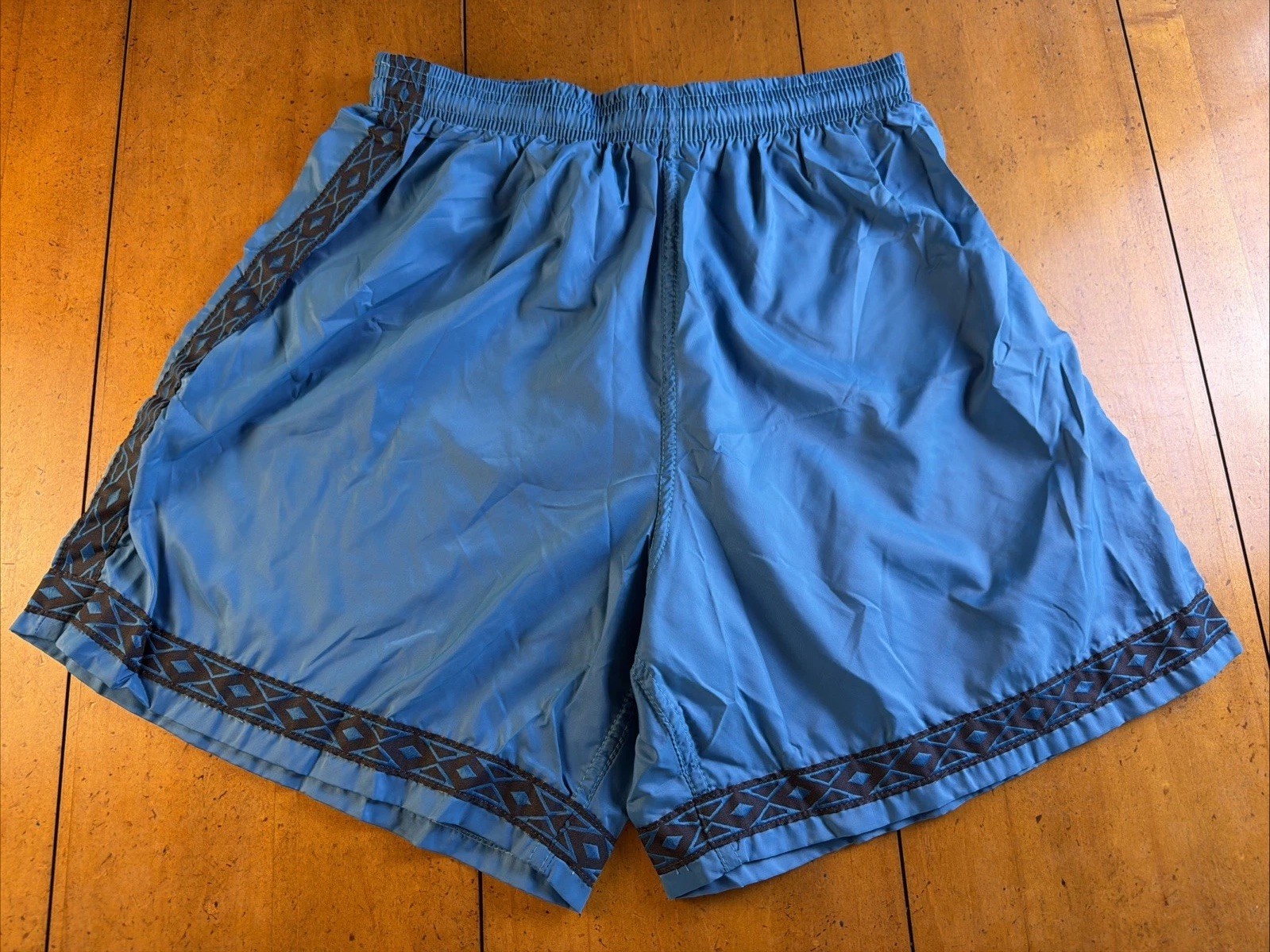 Vtg 80’s Teamwork Athletic Apparel Women’s Nylon Soccer Shirt & Shorts Medium