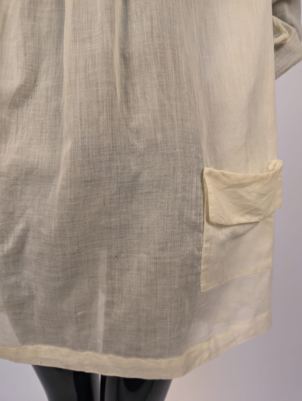 FLAPPER 1920’S PALE LEMON YELLOW SMOCK TOP W TURNED PATCH POCKETS EMBROIDERY