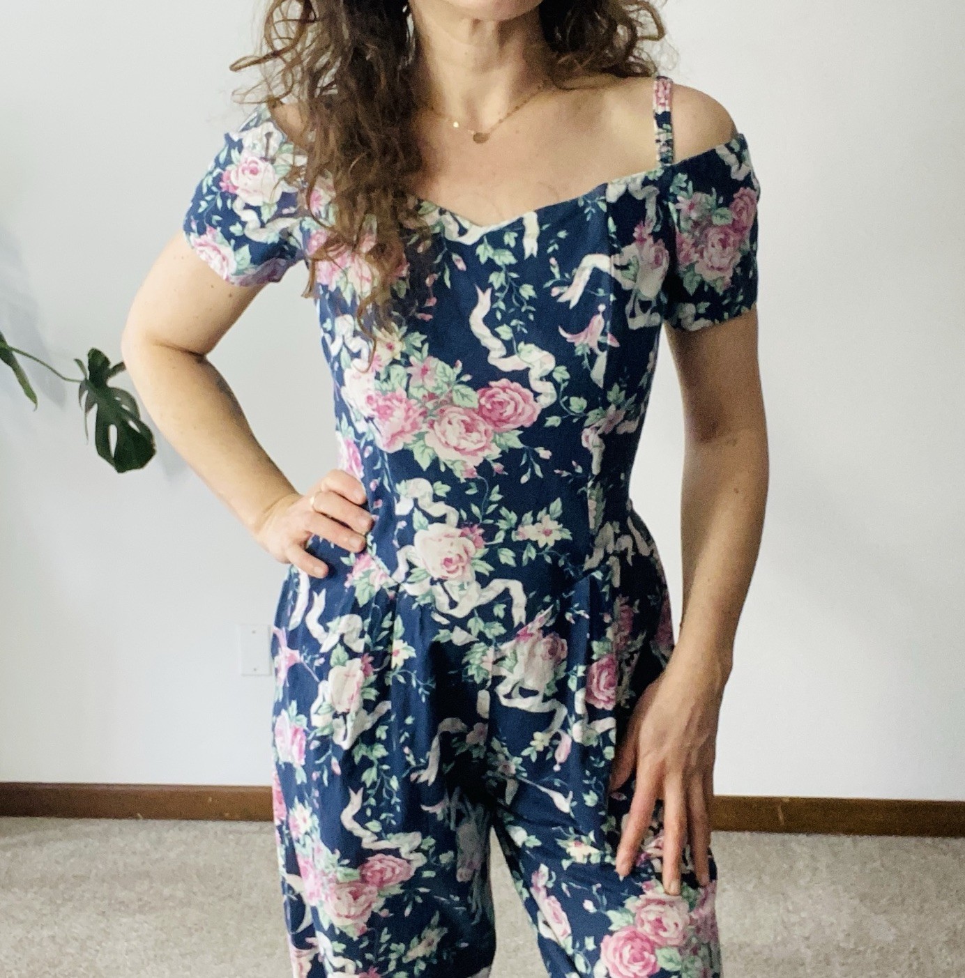 VINTAGE BENSON & SMITH Floral Off Shoulder Jumpsuit Size Small Petite 80s 90s