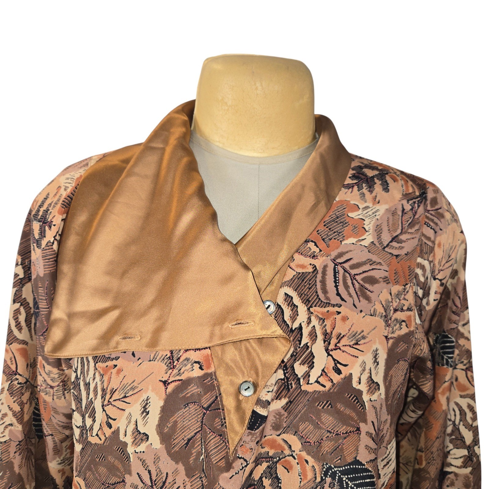 Vintage Macaw Womens Leaf Print Blouse Asymmetrical Satin Collar Brown Copper