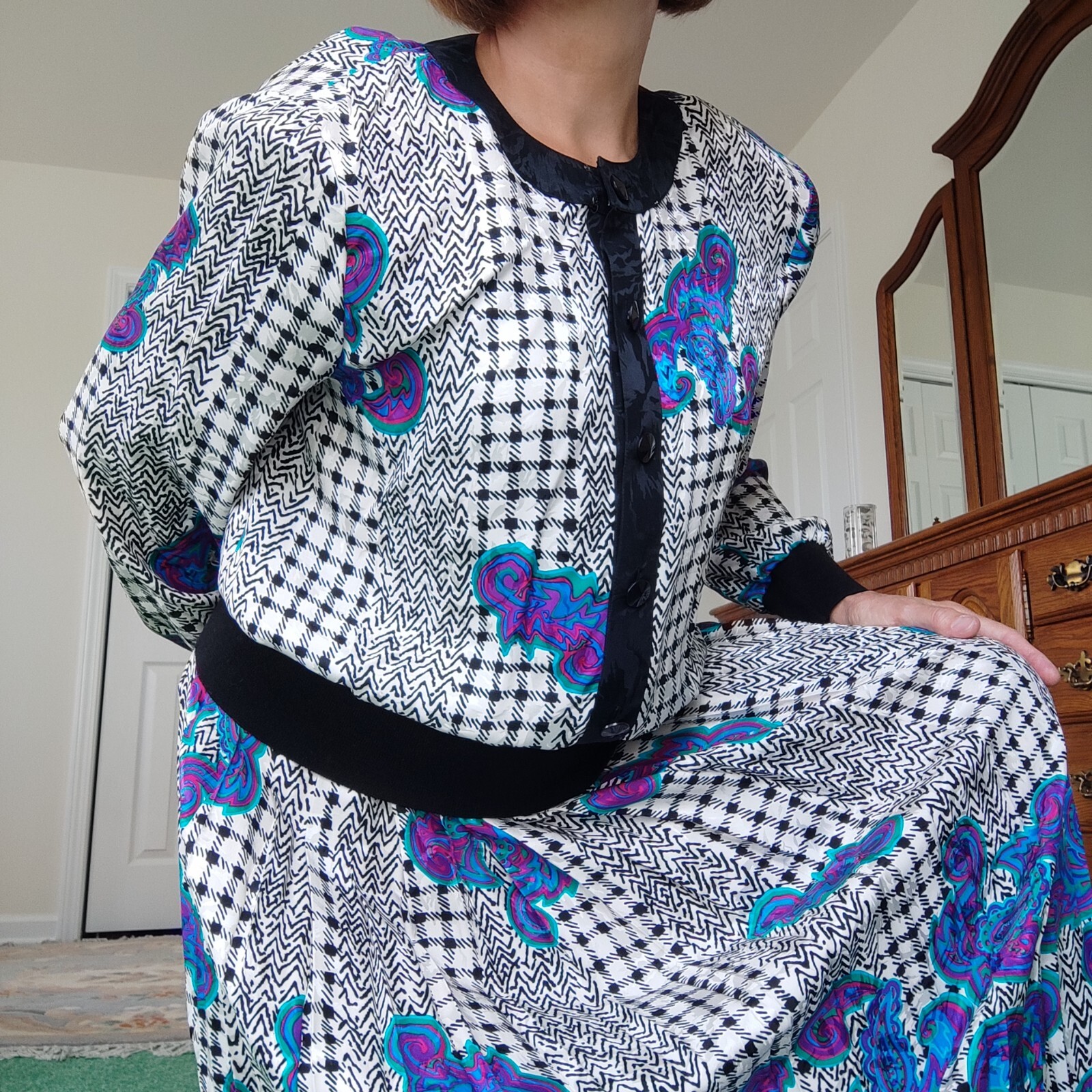 🎄🎁VTG Silk 💯 2 Piece Set Bomber Jacket & Pleated Skirt Sz 12 Check & Paisley