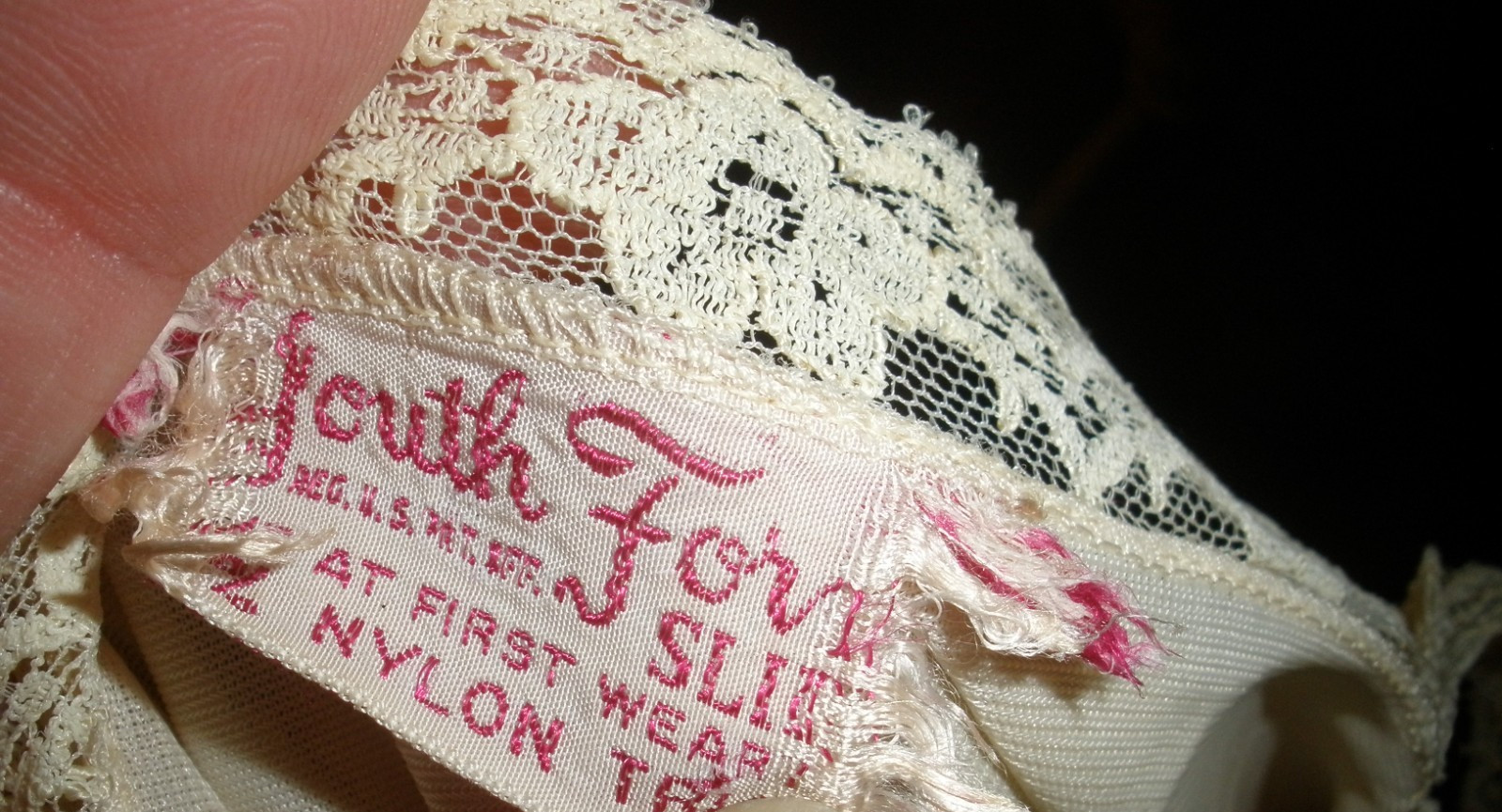 Vintage Full Slip South Forn?? Nylon Beige (see description for measurements)