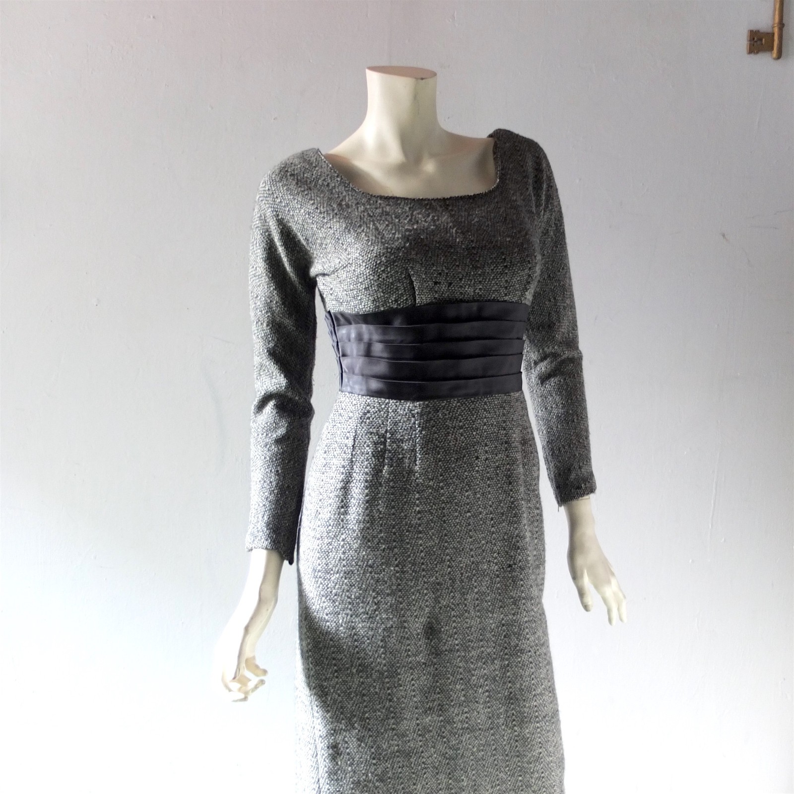 1950s Phyllis De Trano for Georgette Snowstorm Tweed Wiggle Dress Joan Mad Men