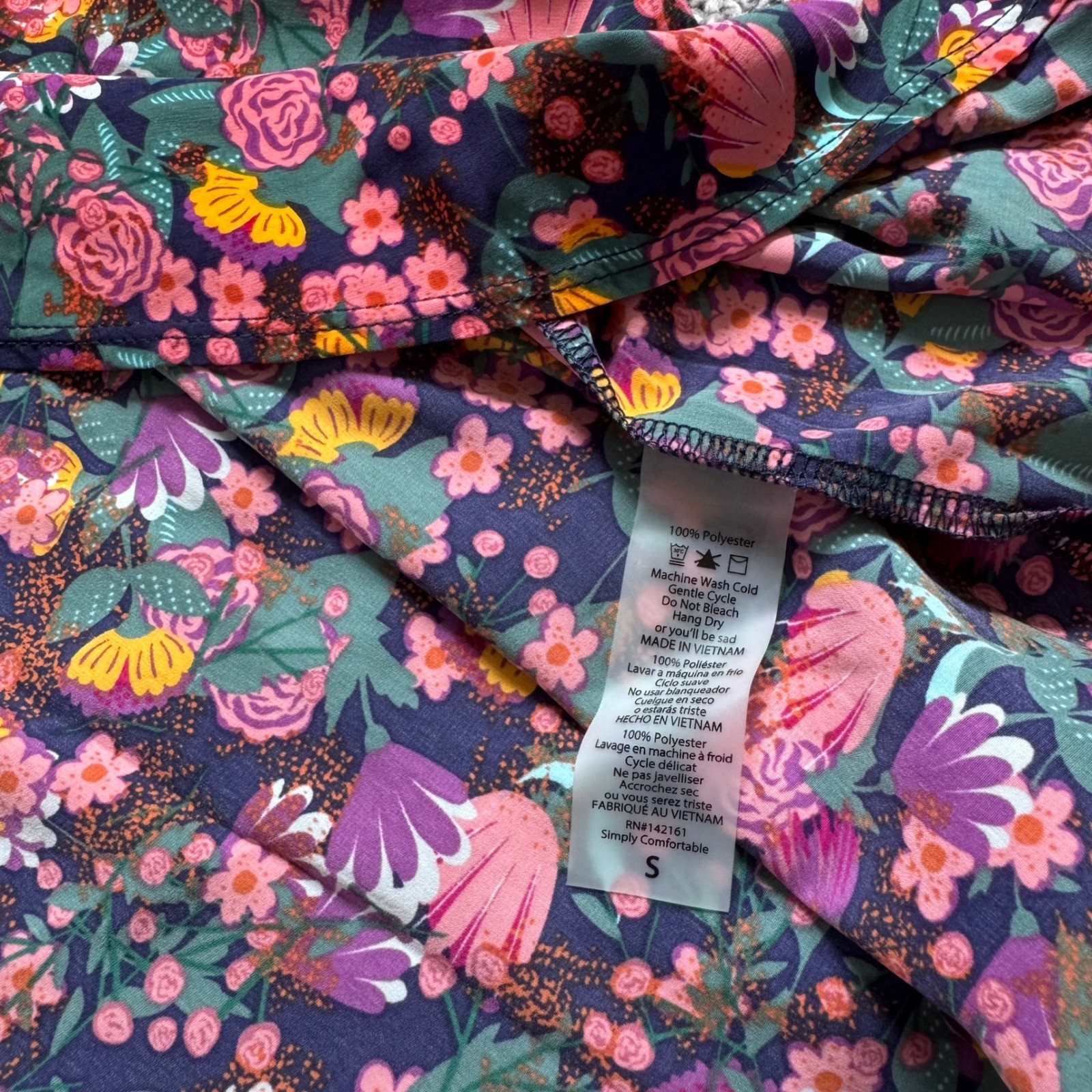 NWT LuLaRoe Joy Size Small Sleeveless Duster Vest with Side Slits Floral Print