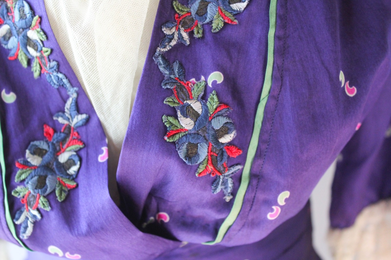 Antique 1910s Edwardian Purple Printed Silk Embroidered Dress Stunning! EX COND!