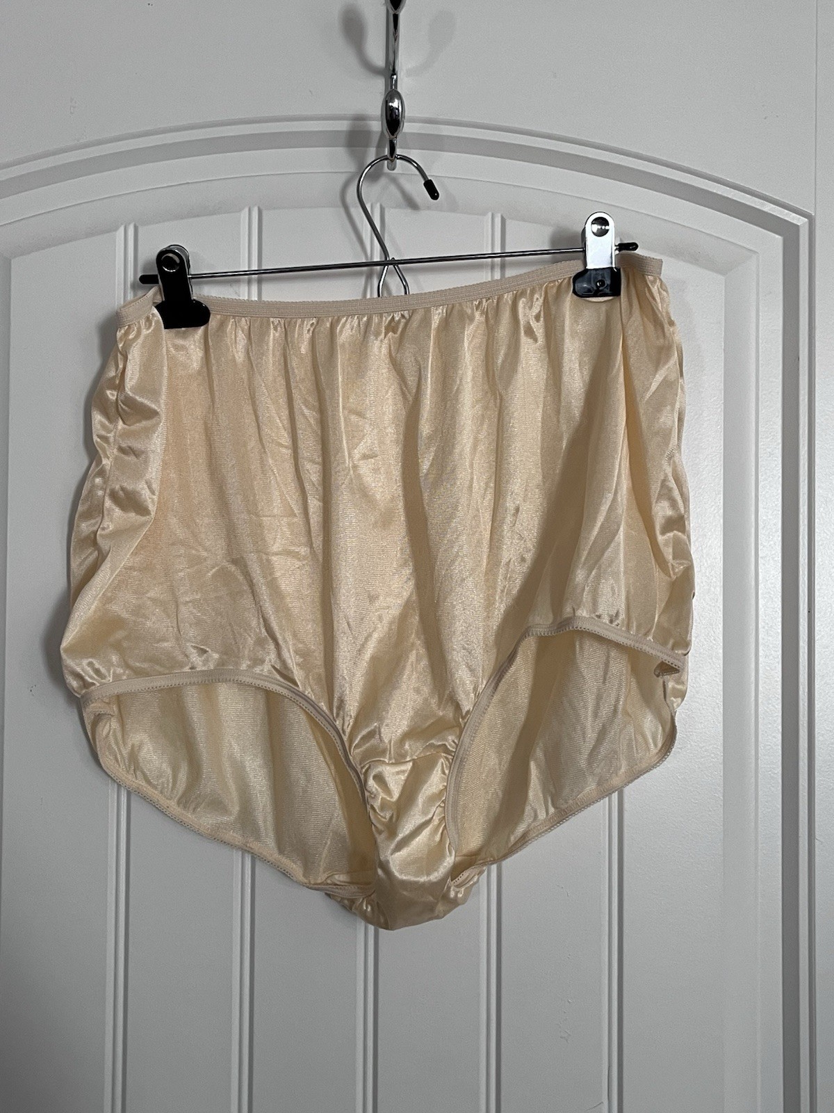 Vintage Nylon Panties Plus Size 10 Lasting Comfort Beige Nude Sheer Brief 555