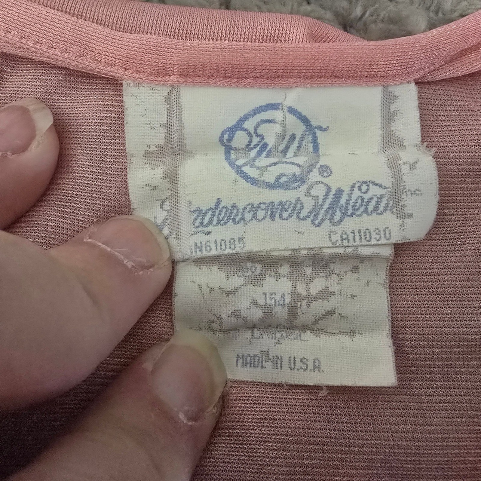 Vintage Undercover Wear Pink Bed Jacket Lingerie Robe Lace Trim Button Front