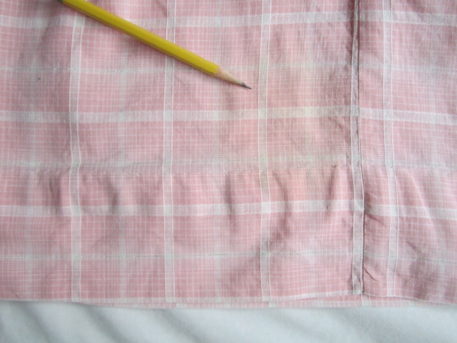 Vintage 1950s Pink Cotton Day / House Dress Sz S-M Plaid Button up Bows in Back