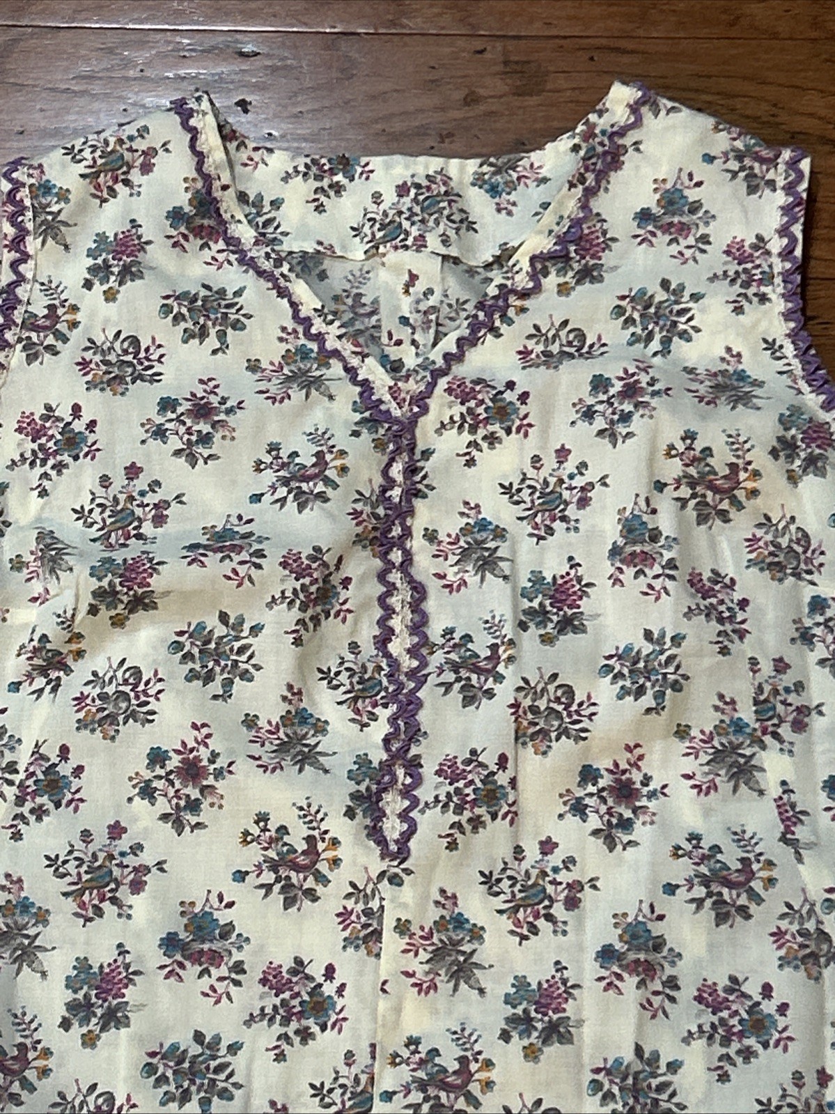 Vintage Handmade Cotton Pull On House Dress Vintage Fabric & Ric-a-Rac GUC