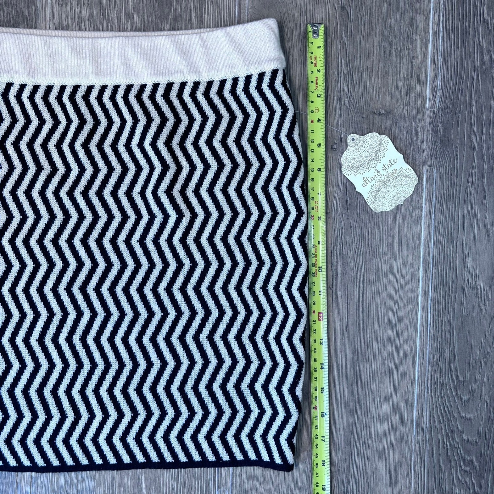 Altar&rsquo;d State, Chevron Knit Skirt Black Ivory