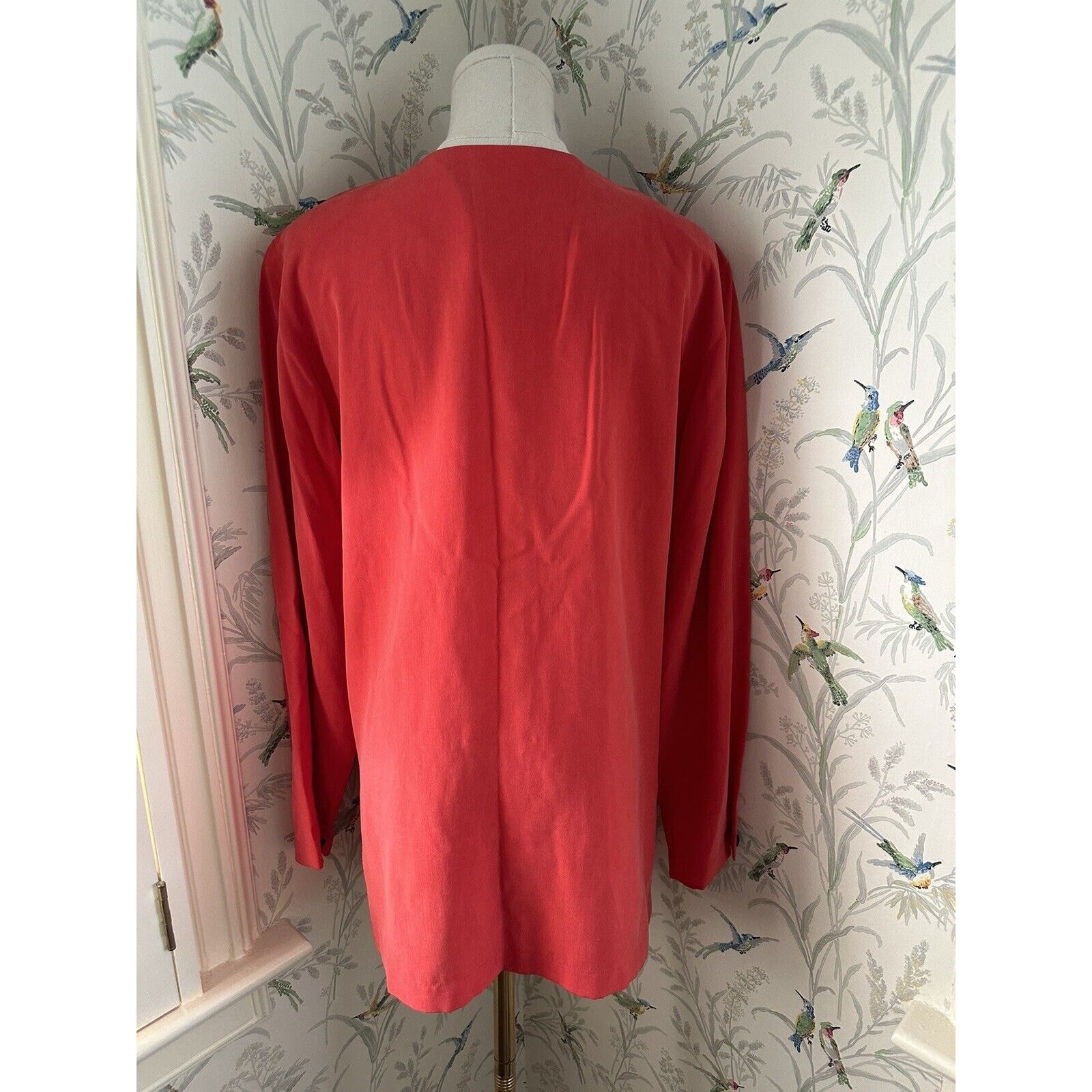 Rafaella Vintage 100% Silk Coral Button Up Long Sleeve Shirt jacket Size Small